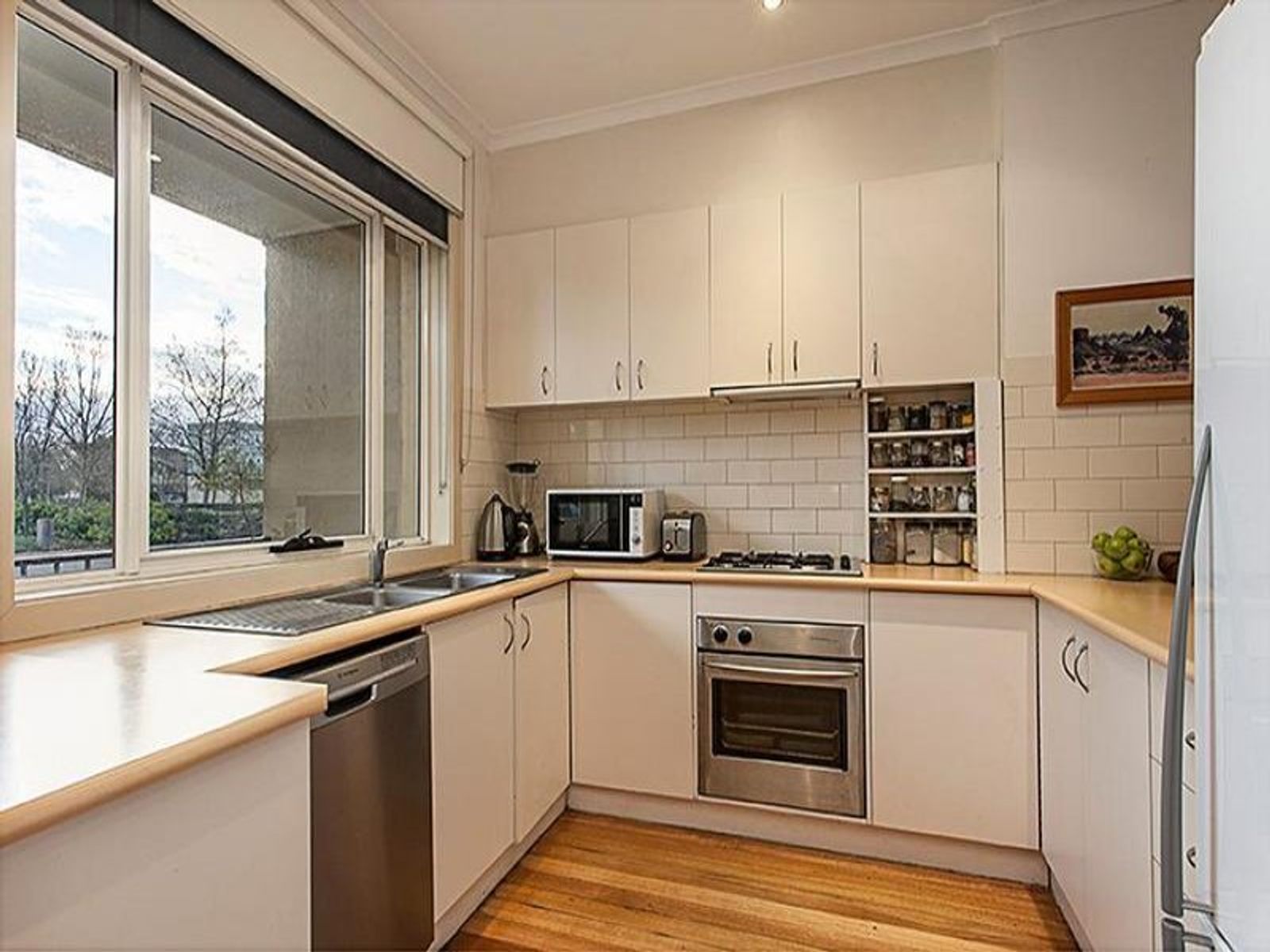 123 Westbourne Road, Kensington - Thumbnail 6