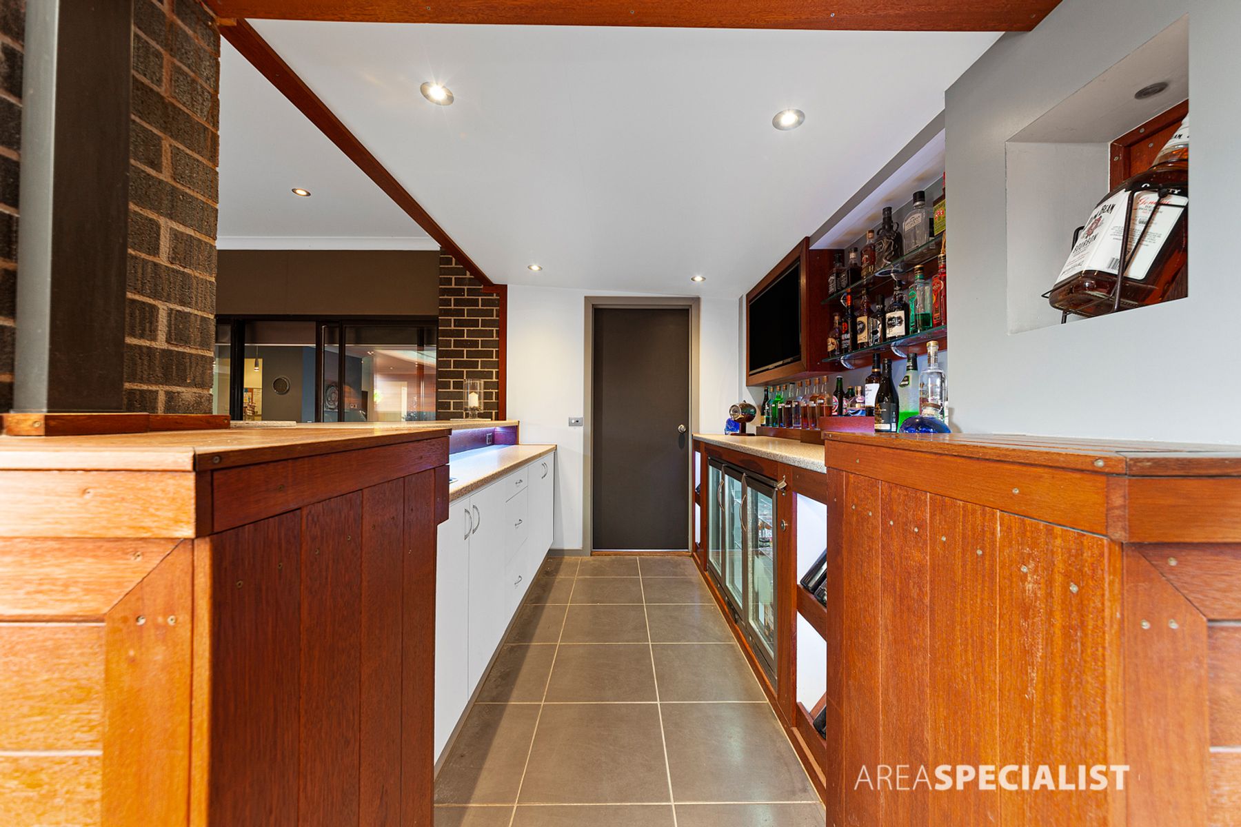 114 Sandalwood Drive, Pakenham, VIC 3810, Pakenham - Thumbnail 5
