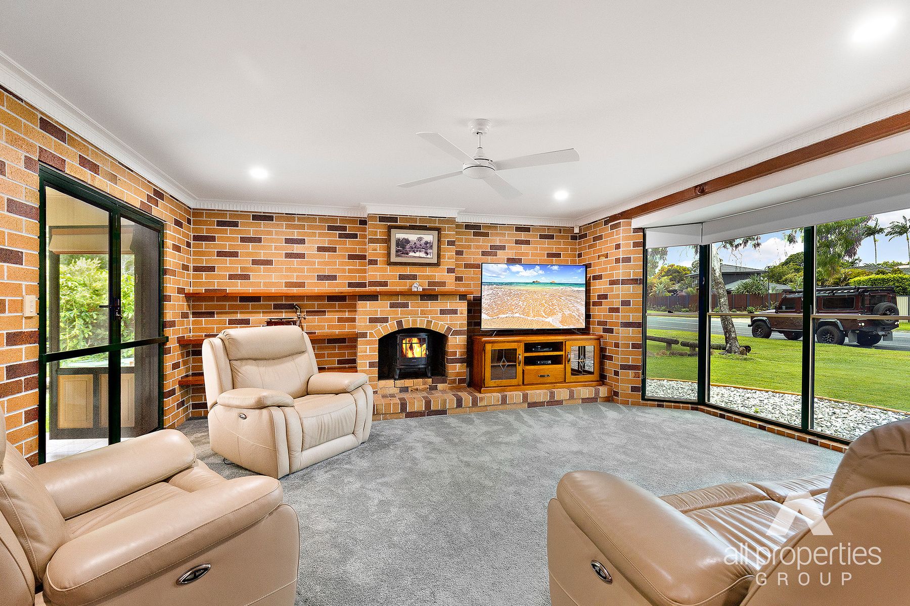 186 Mildura Drive, Helensvale QLD 4212, Helensvale - Thumbnail 4
