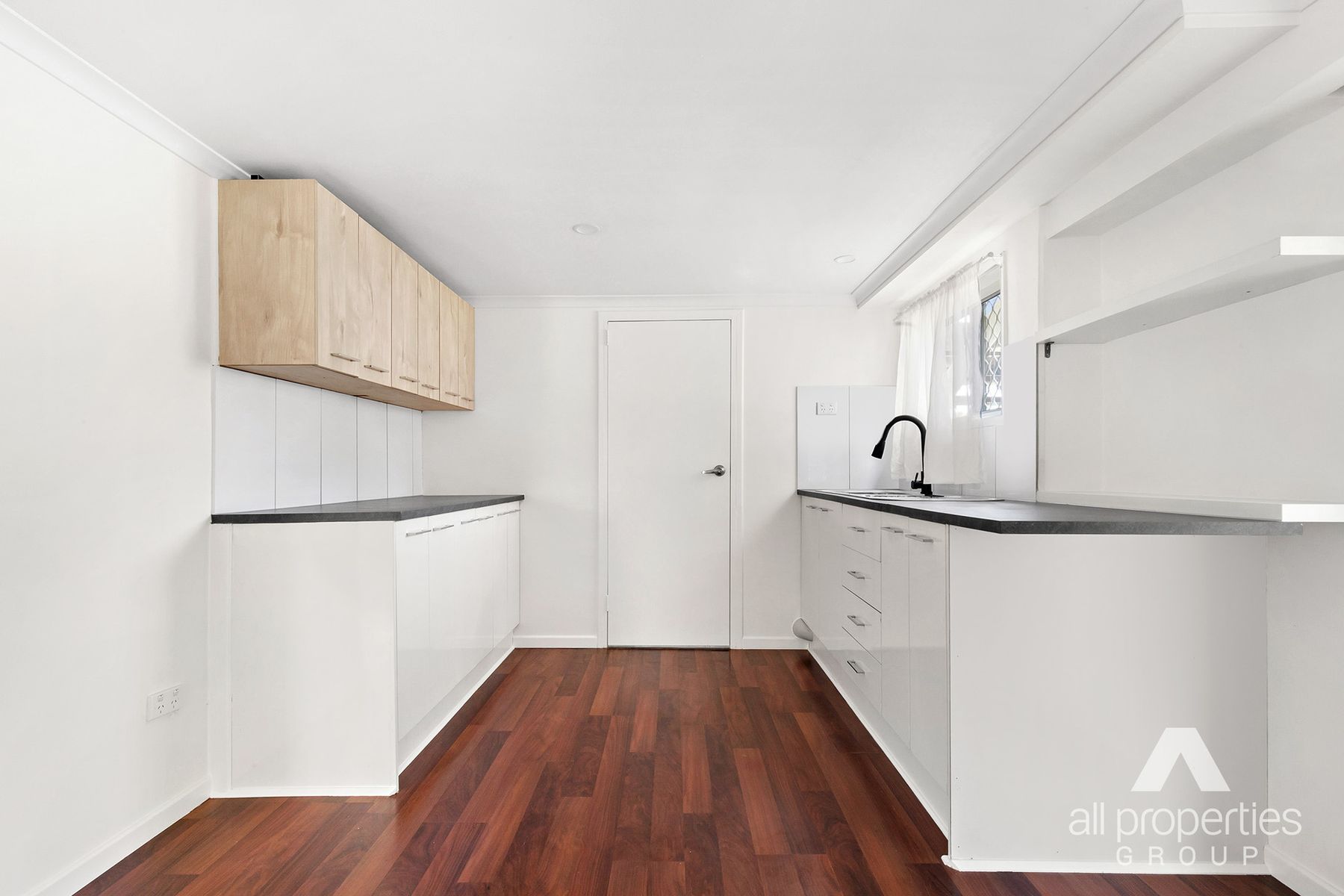 41 Redford Street, Kingston QLD 4114, Kingston - Thumbnail 4