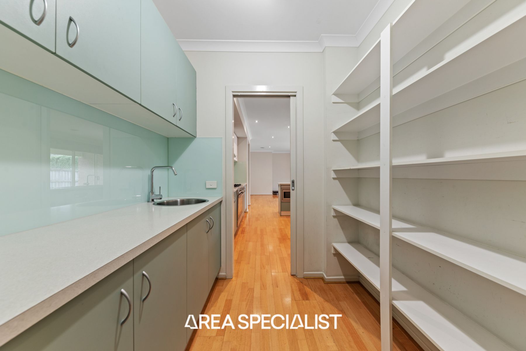 32 Tyrone Avenue, Pakenham, VIC 3810, Pakenham - Thumbnail 6