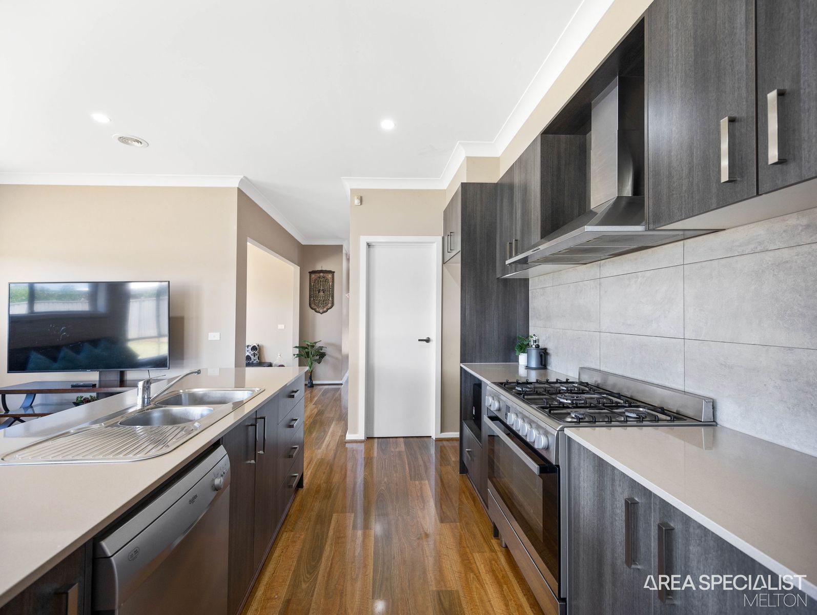 7 Acton Street, Thornhill Park, VIC 3335, Thornhill Park - Thumbnail 7