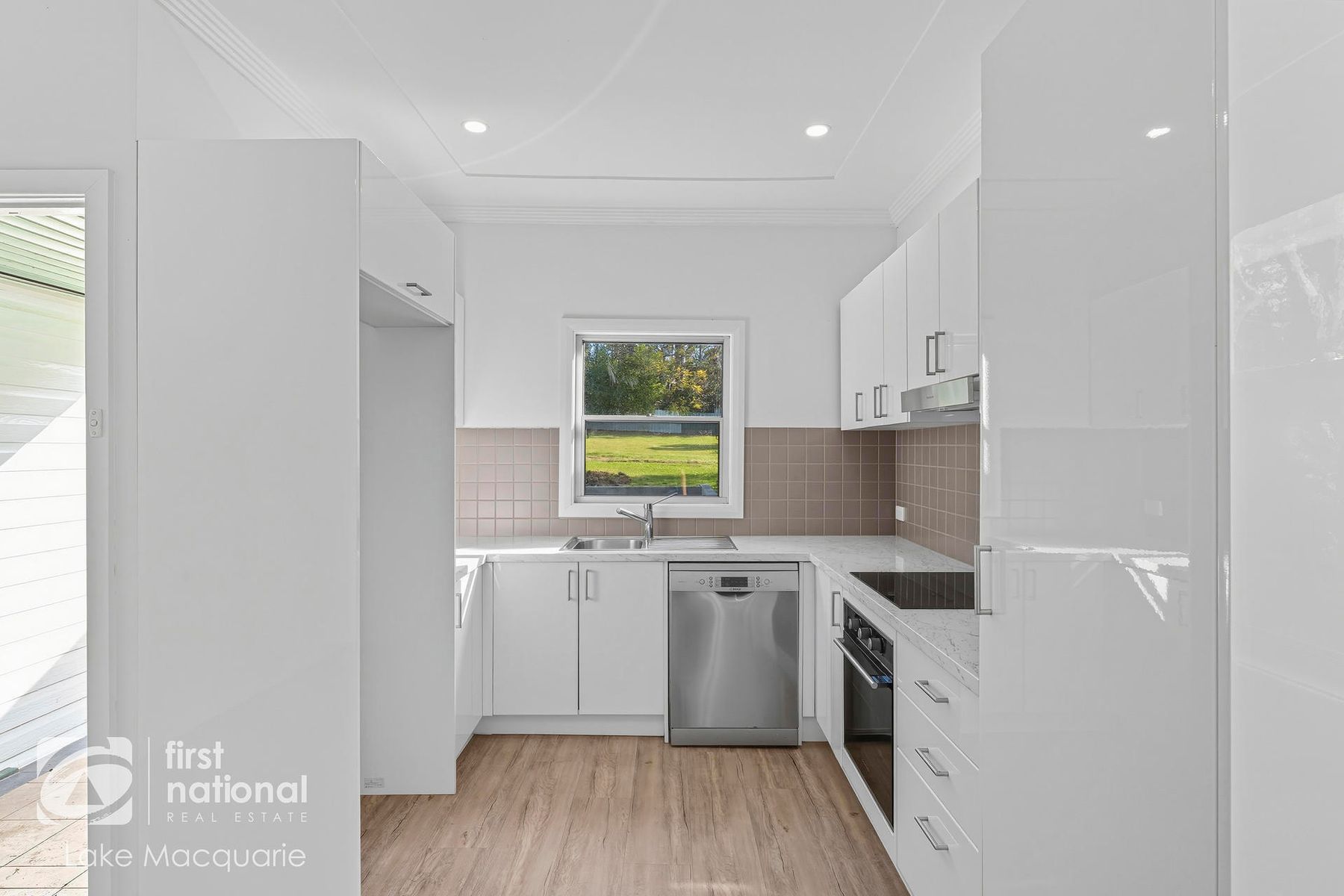 11 South Parade, Blackalls Park NSW 2283, Blackalls Park - Thumbnail 3