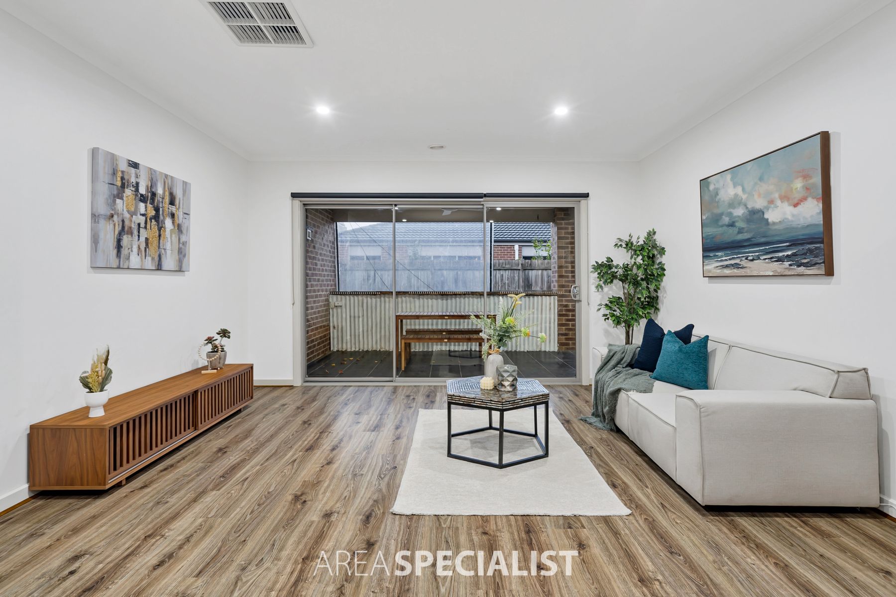 12 Cadillac Street, Cranbourne East, VIC 3977, Cranbourne East - Thumbnail 7