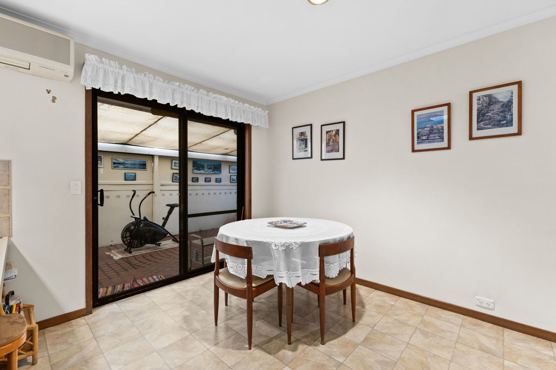 10 Coster Circle, Traralgon VIC 3844, Traralgon - Thumbnail 7