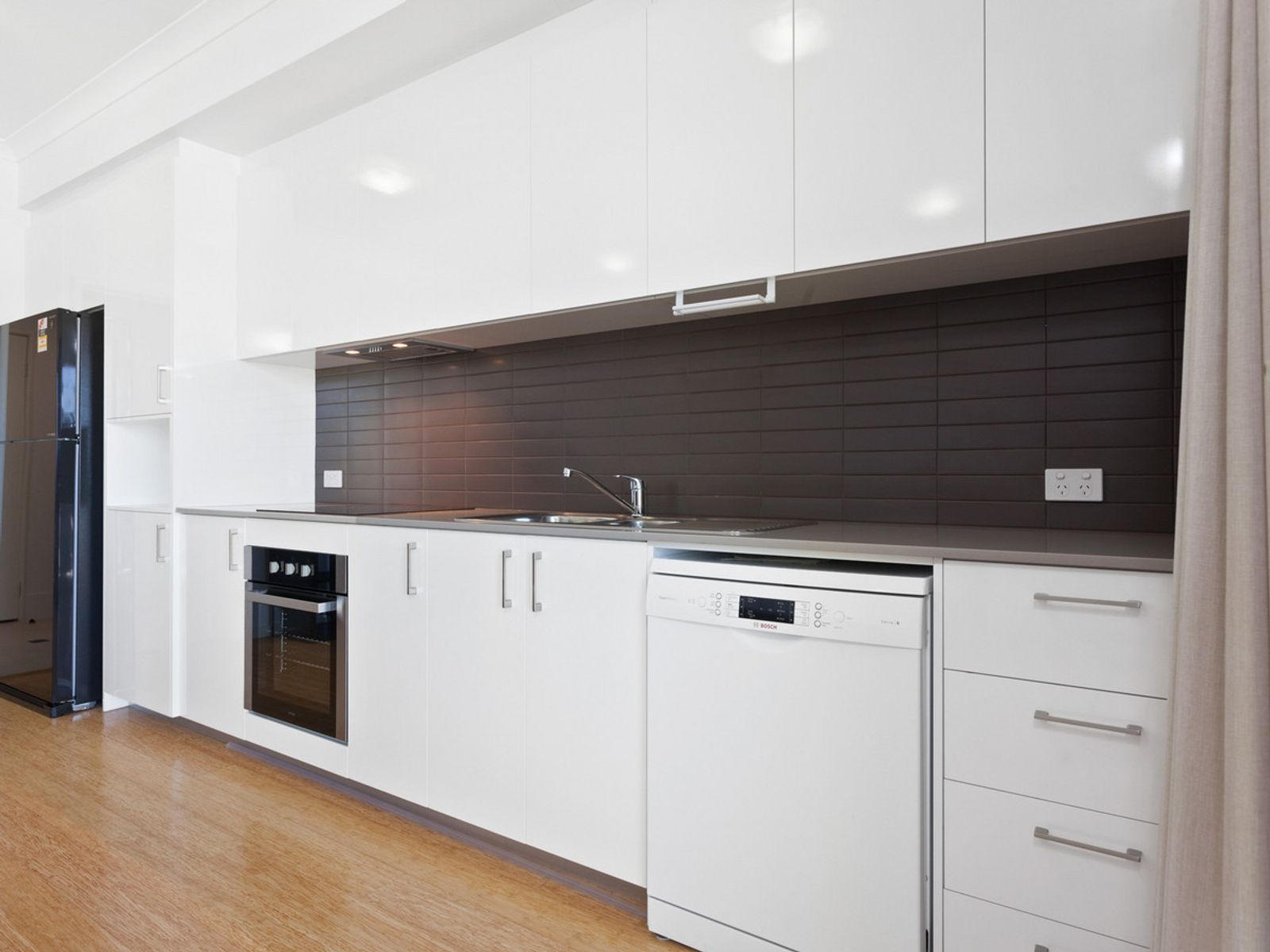 38/33 Newcastle Street, Perth WA 6000, Perth - Thumbnail 5