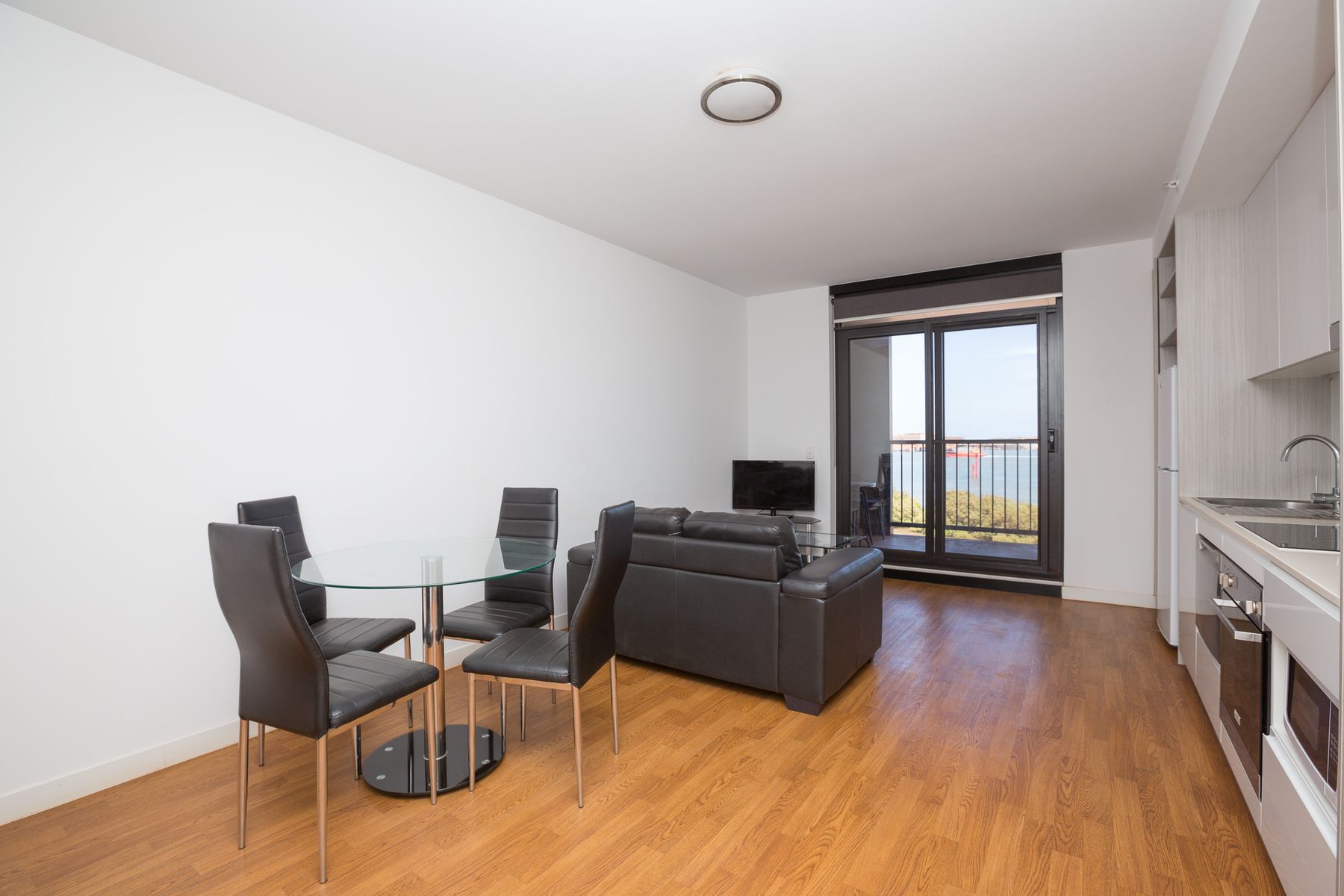 9/2 McKay Street, Port Hedland WA 6721, Port Hedland - Thumbnail 2