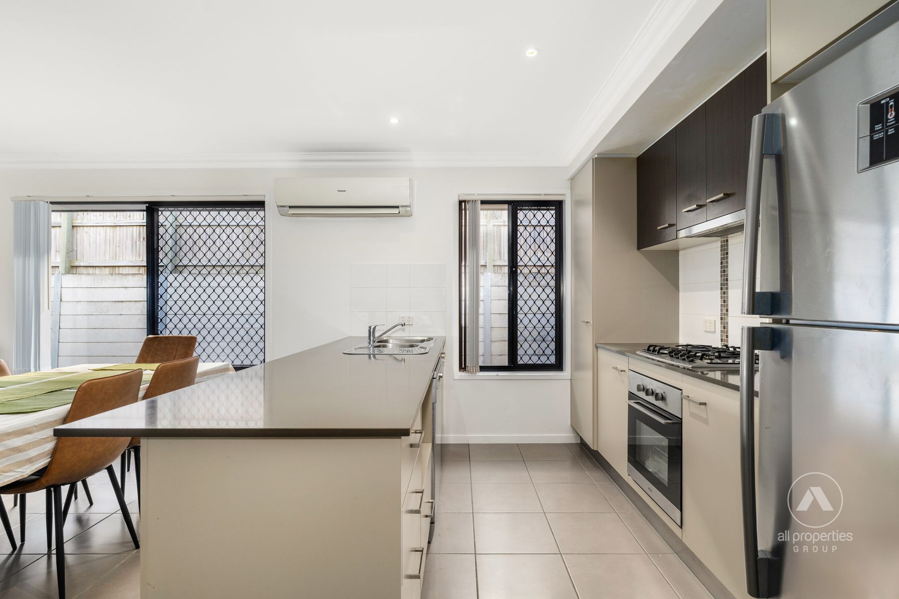 18 Willow Rise Drive, Waterford QLD 4133, Waterford - Thumbnail 8