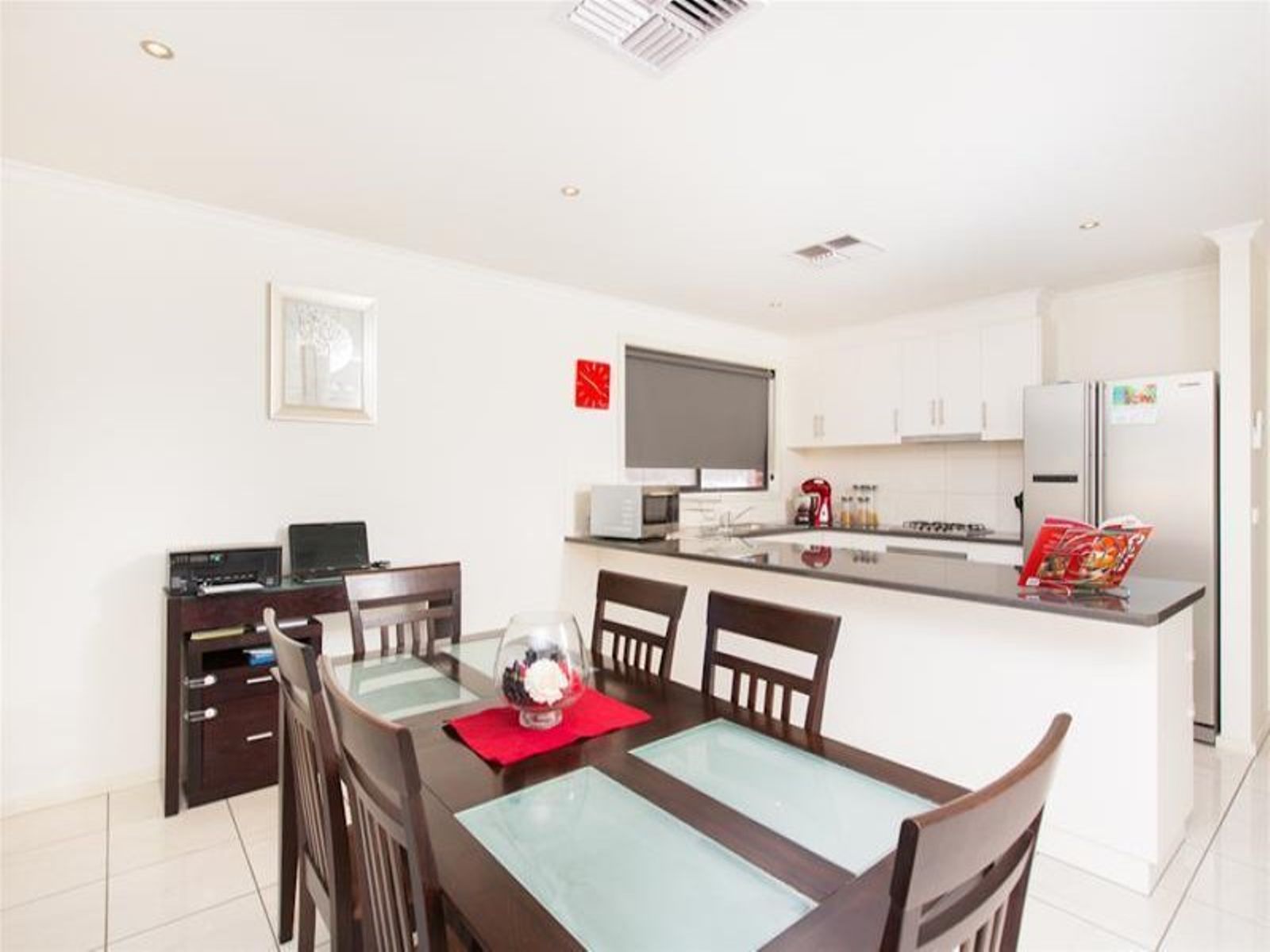 10 Wisteria Way, Mildura - Thumbnail 2
