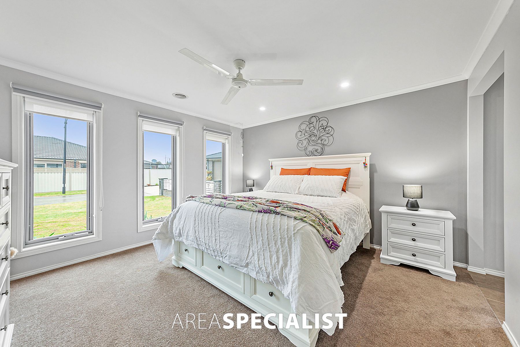 42 Edenbrook Circuit, Pakenham, VIC 3810, Pakenham - Thumbnail 3