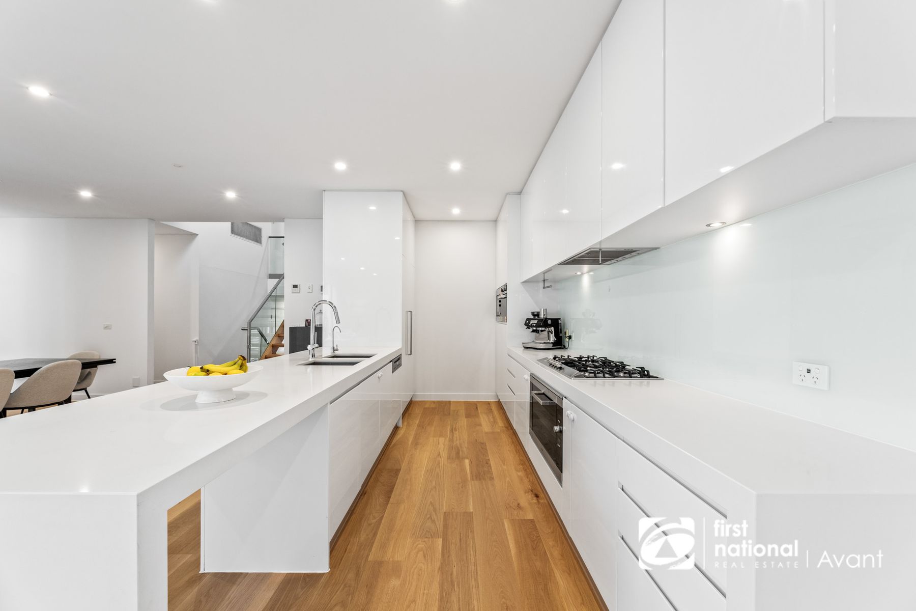 10 Linnaker Place, Kew VIC 3101, Kew - Thumbnail 5