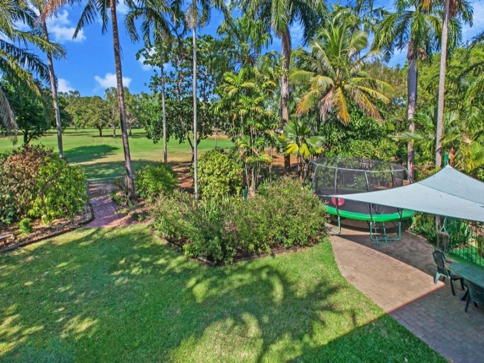 10 Pinehurst Court, Marrara NT 0812, Marrara - Thumbnail 2