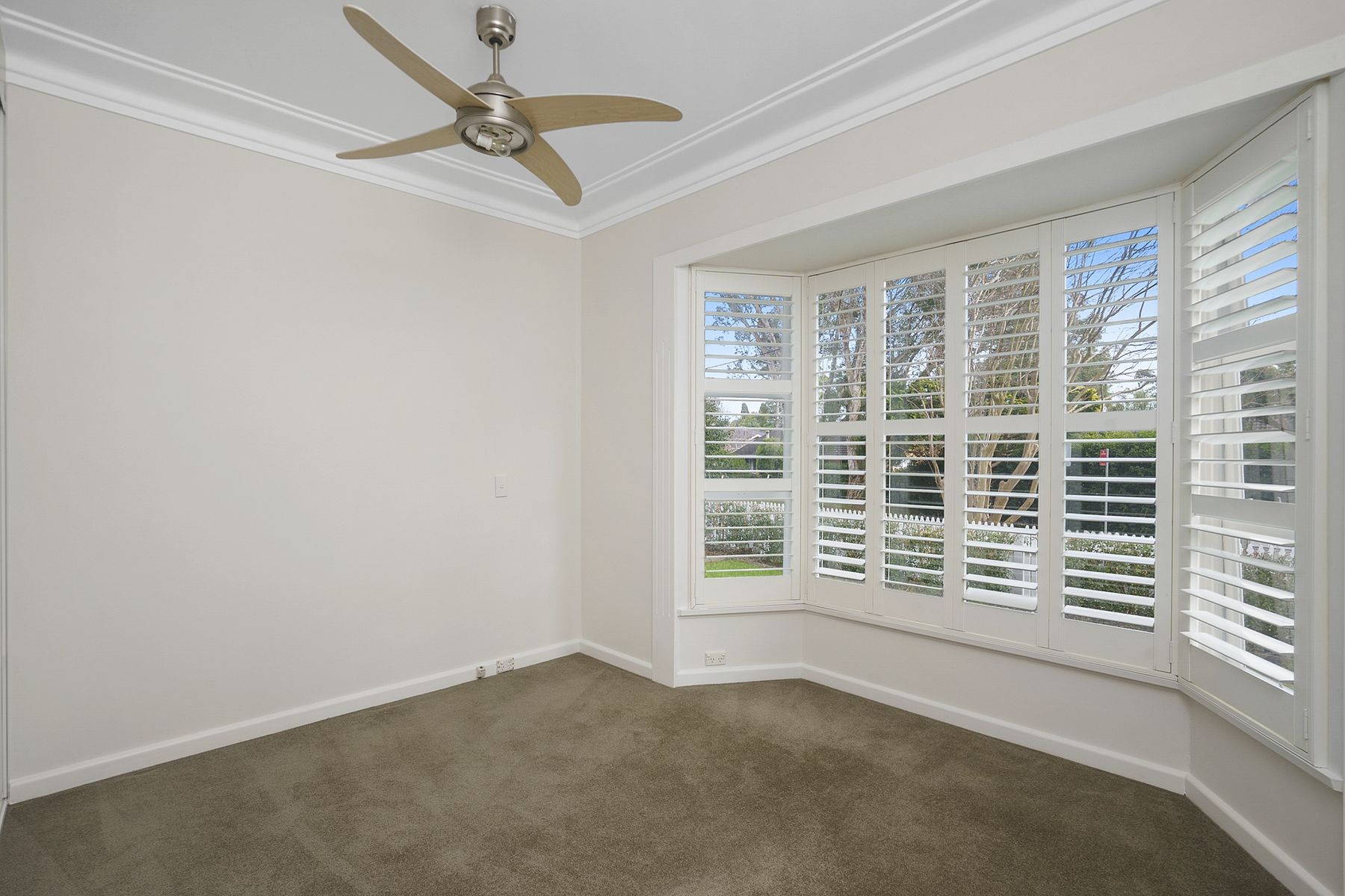 1 Walkom Avenue, Forestville NSW 2087, Forestville - Thumbnail 4