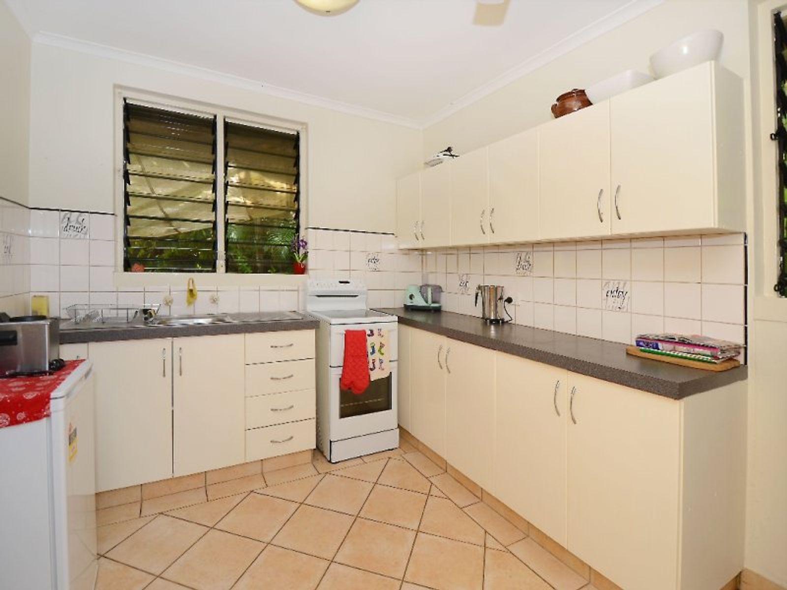16 Wilson Crescent, Moil NT 0810, Moil - Thumbnail 3