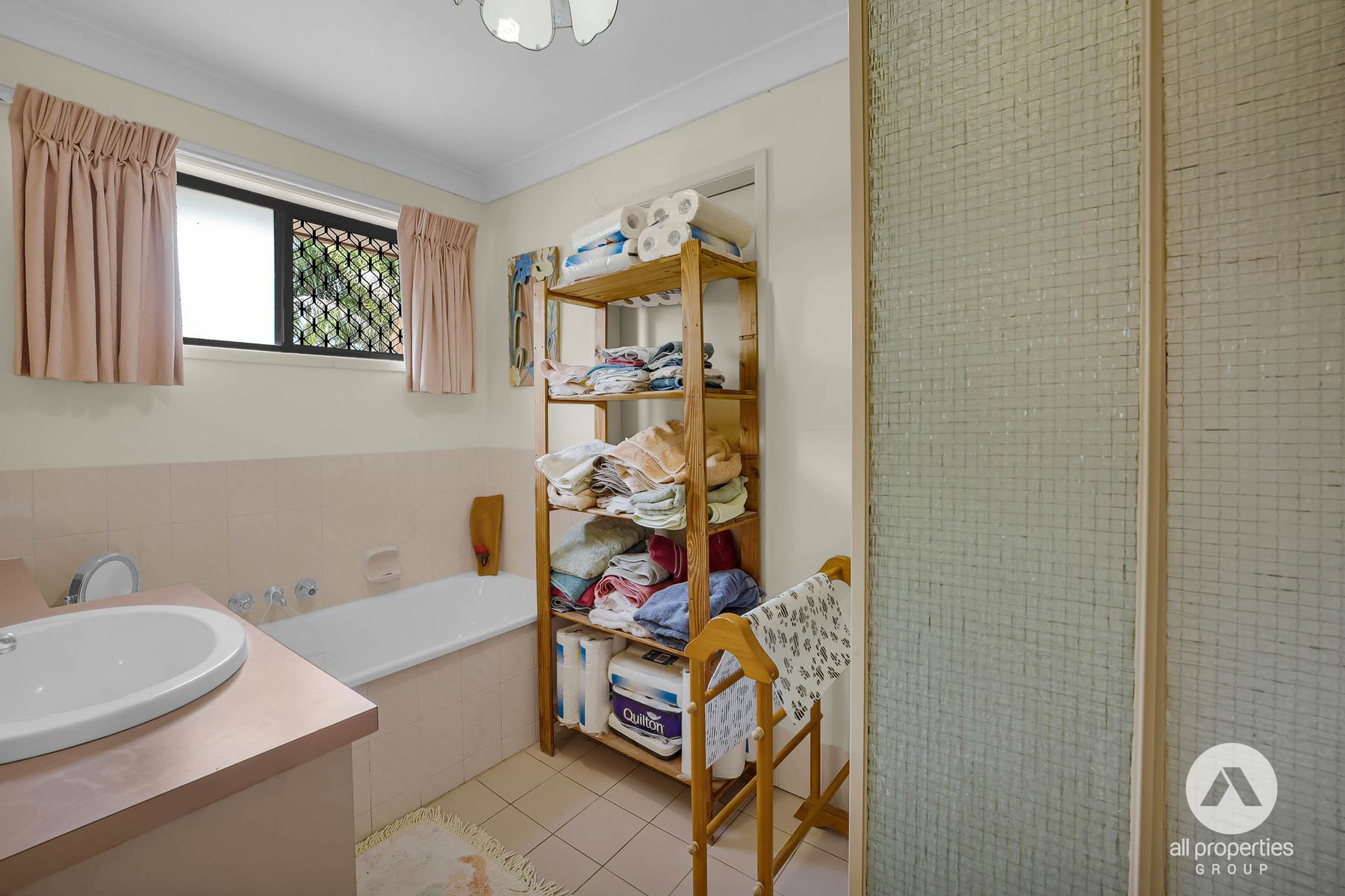 30 YALUMBA STREET, Kingston QLD 4114, Kingston - Thumbnail 8