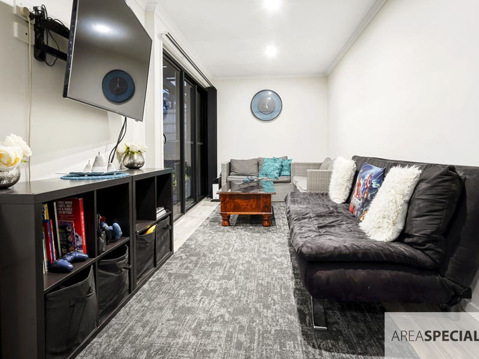 20 Lawson Way, Endeavour Hills, VIC 3802, Endeavour Hills - Thumbnail 3