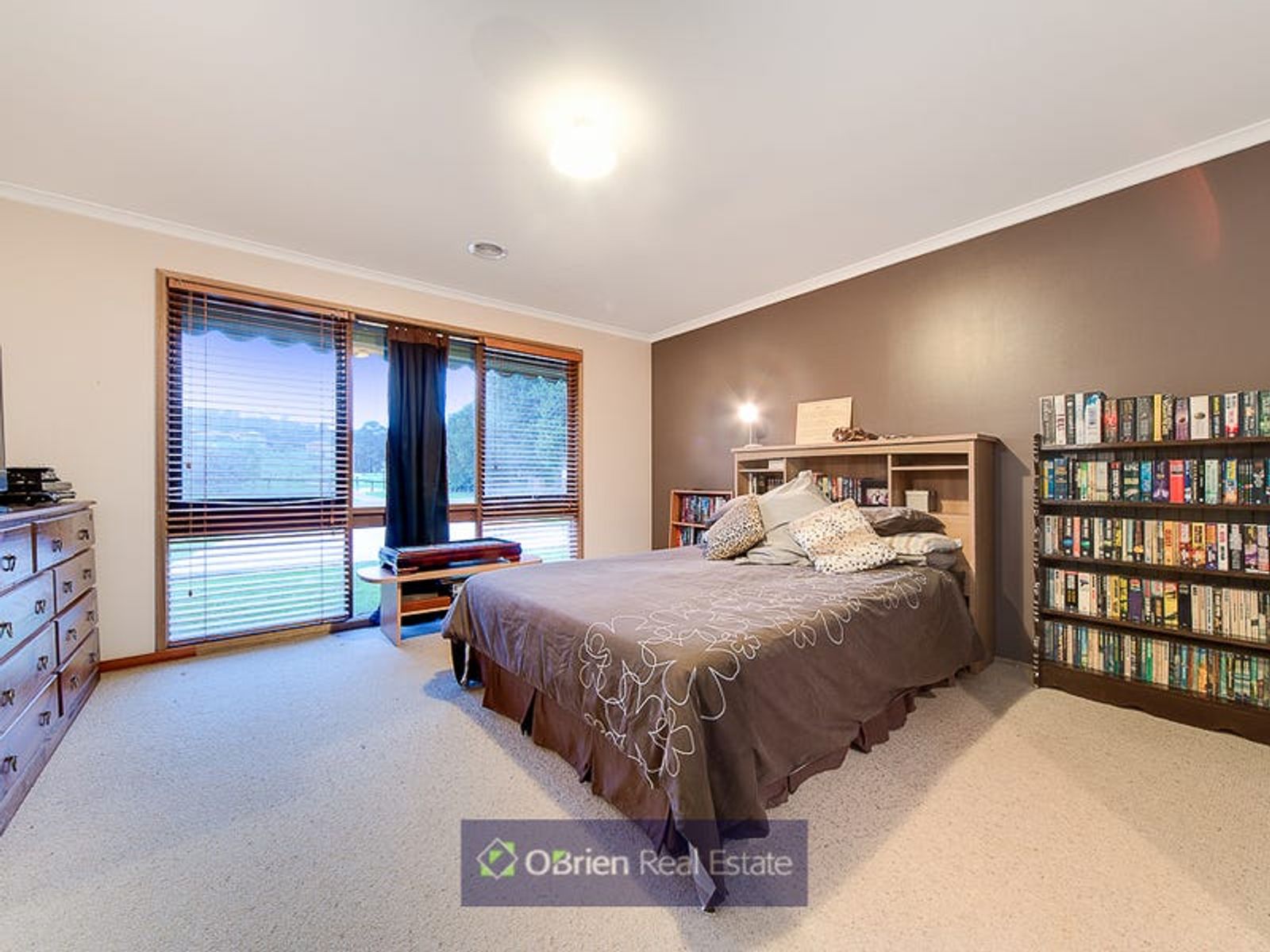 8 Kinloch Gardens, Endeavour Hills, VIC 3802, Endeavour Hills - Thumbnail 6