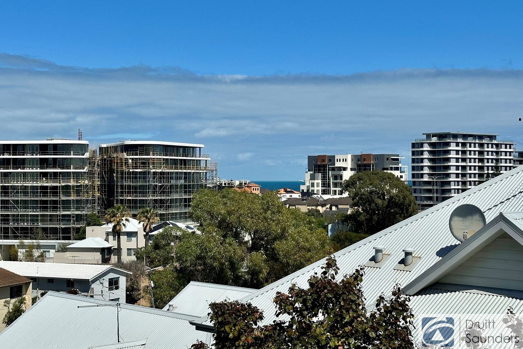 20/176 Elliott Road, Scarborough WA 6019, Scarborough - Thumbnail 3