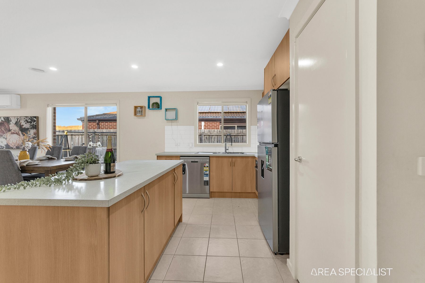 47 MELISSA WAY, Pakenham, VIC 3810, Pakenham - Thumbnail 7