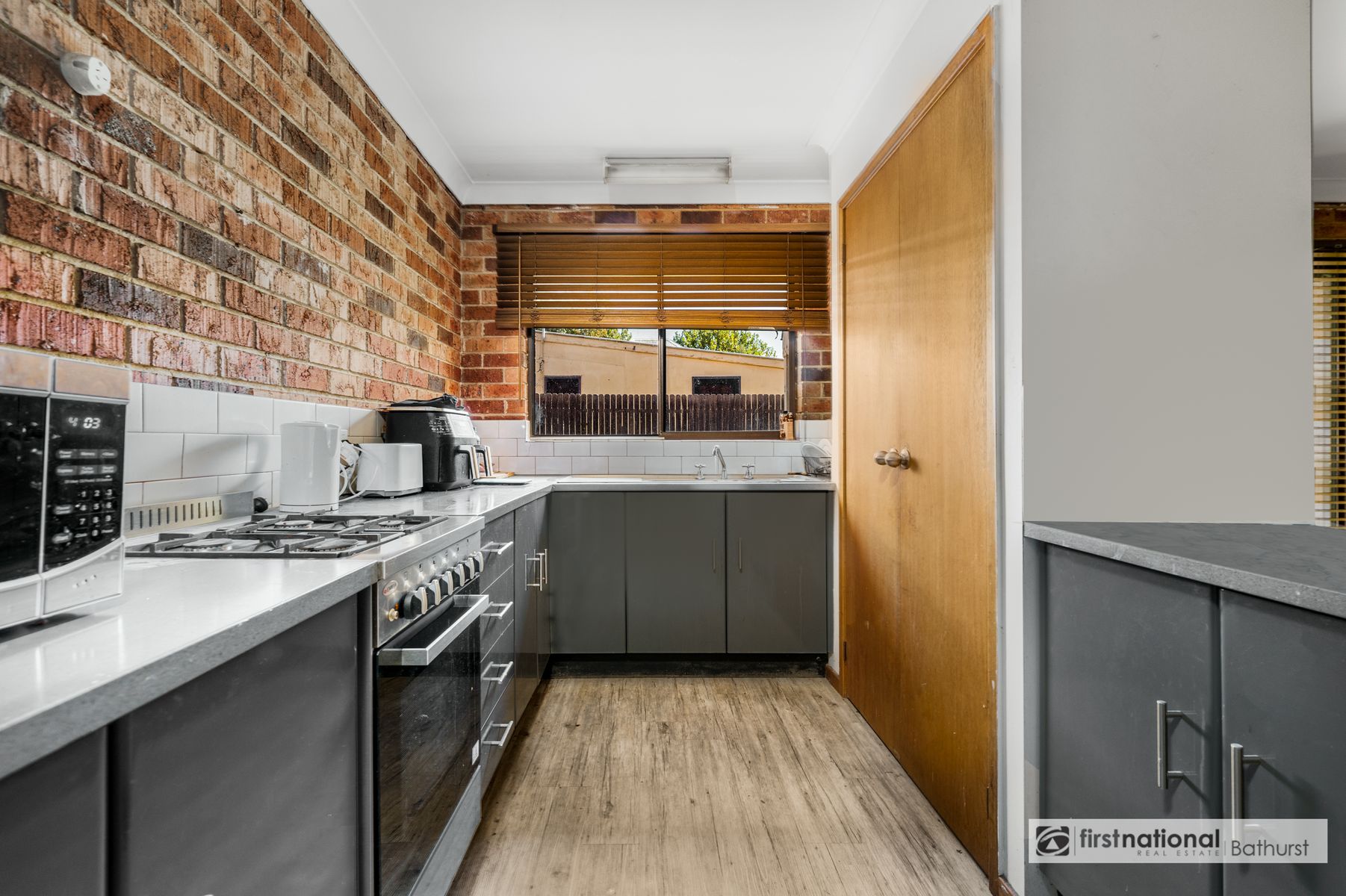 2/41 Lambert Street, Bathurst NSW 2795