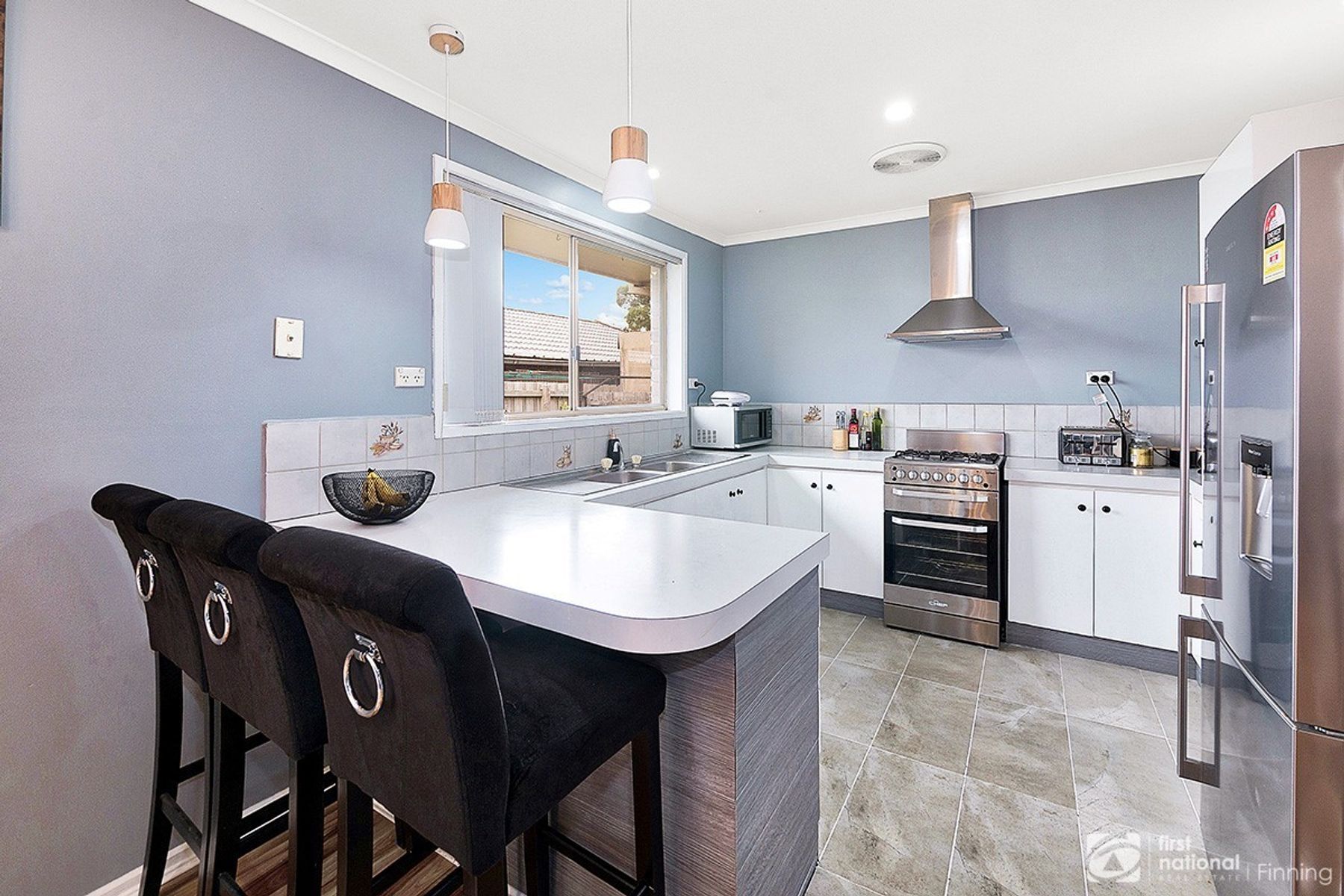 2/1 Wills Court, Cranbourne North VIC 3977, Cranbourne North - Thumbnail 3
