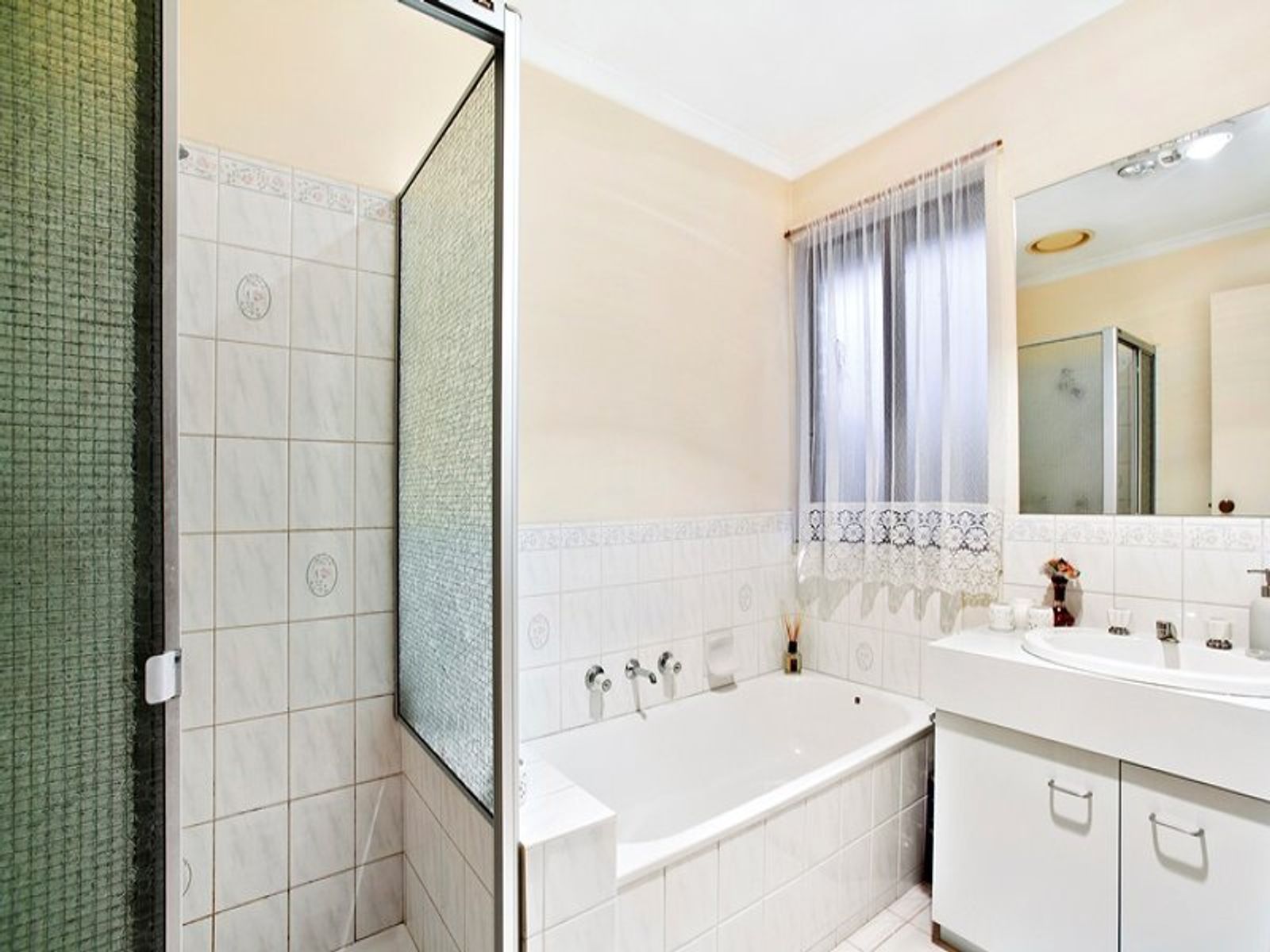 1 Helmich Court, Aspendale Gardens, VIC 3195, Aspendale Gardens - Thumbnail 6