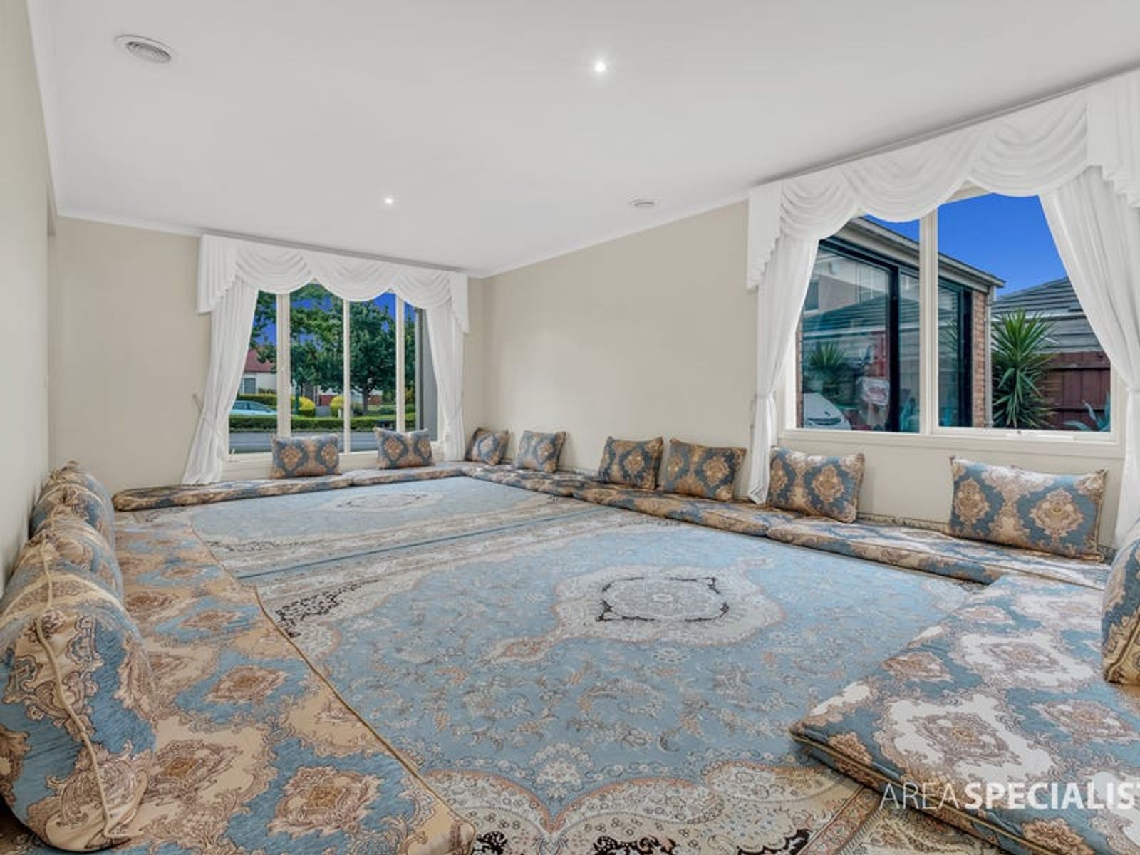 60 Berwick Springs Promenade, Narre Warren South, VIC 3805, Narre Warren South - Thumbnail 4