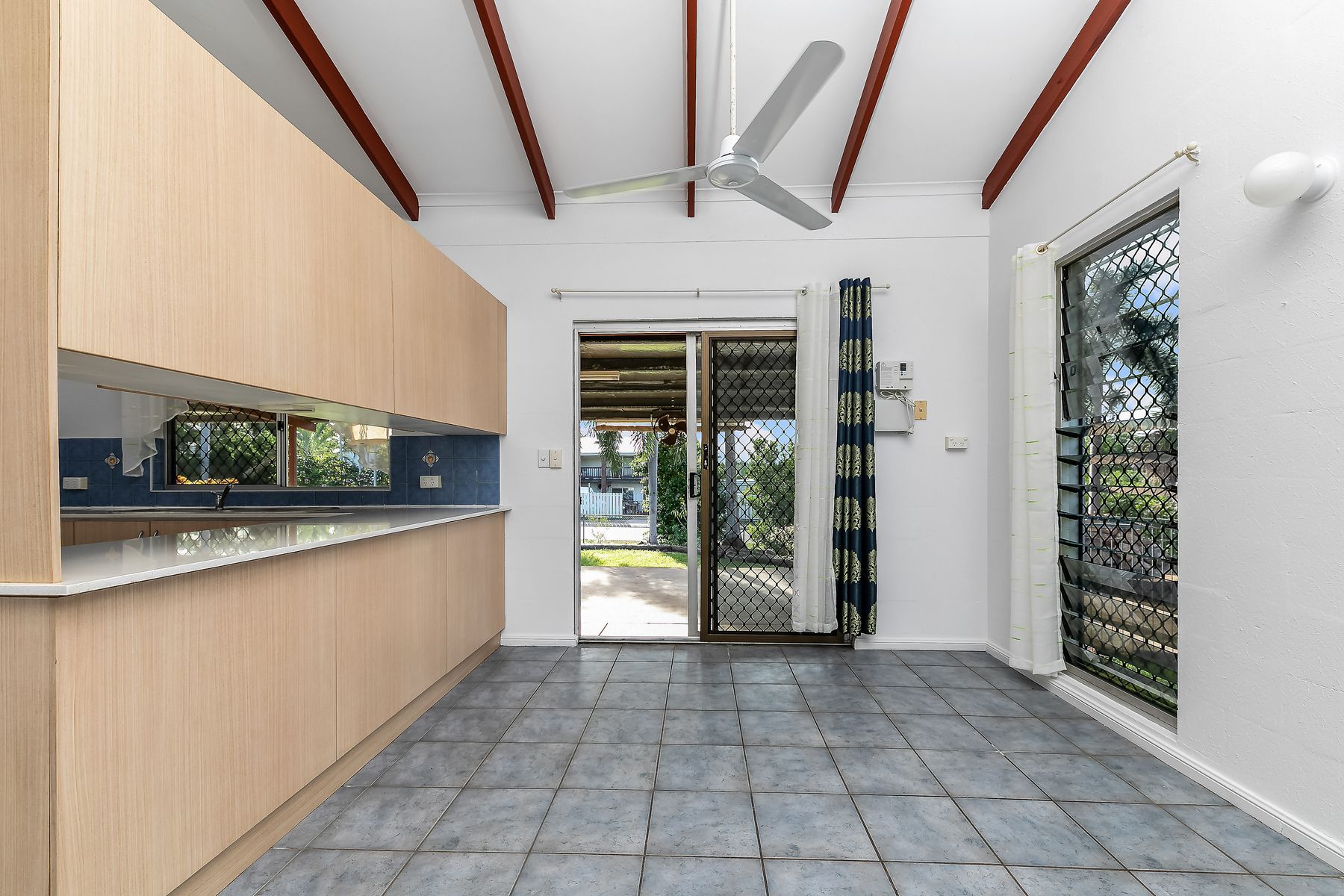12 Vitex Court, Karama NT 0812, Karama - Thumbnail 2