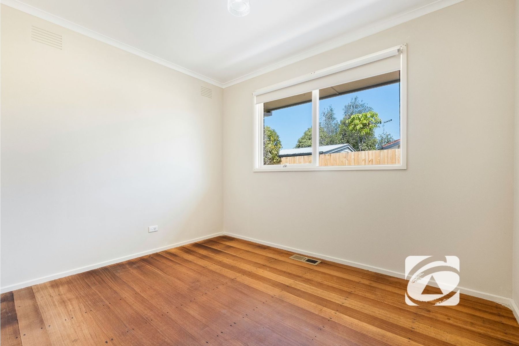 4 Tamar Road, Springvale South VIC 3172, Springvale South - Thumbnail 7