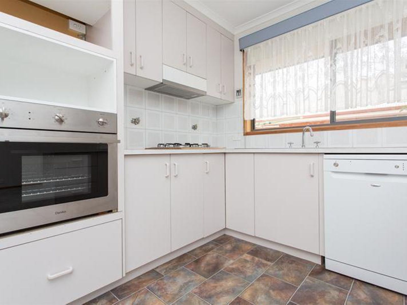 55 Belleview Drive, Irymple - Thumbnail 6