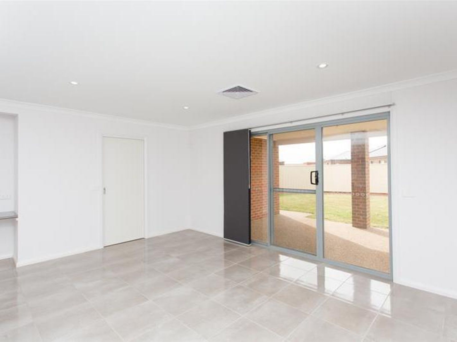 18 Palm Springs Drive, Mildura - Thumbnail 3