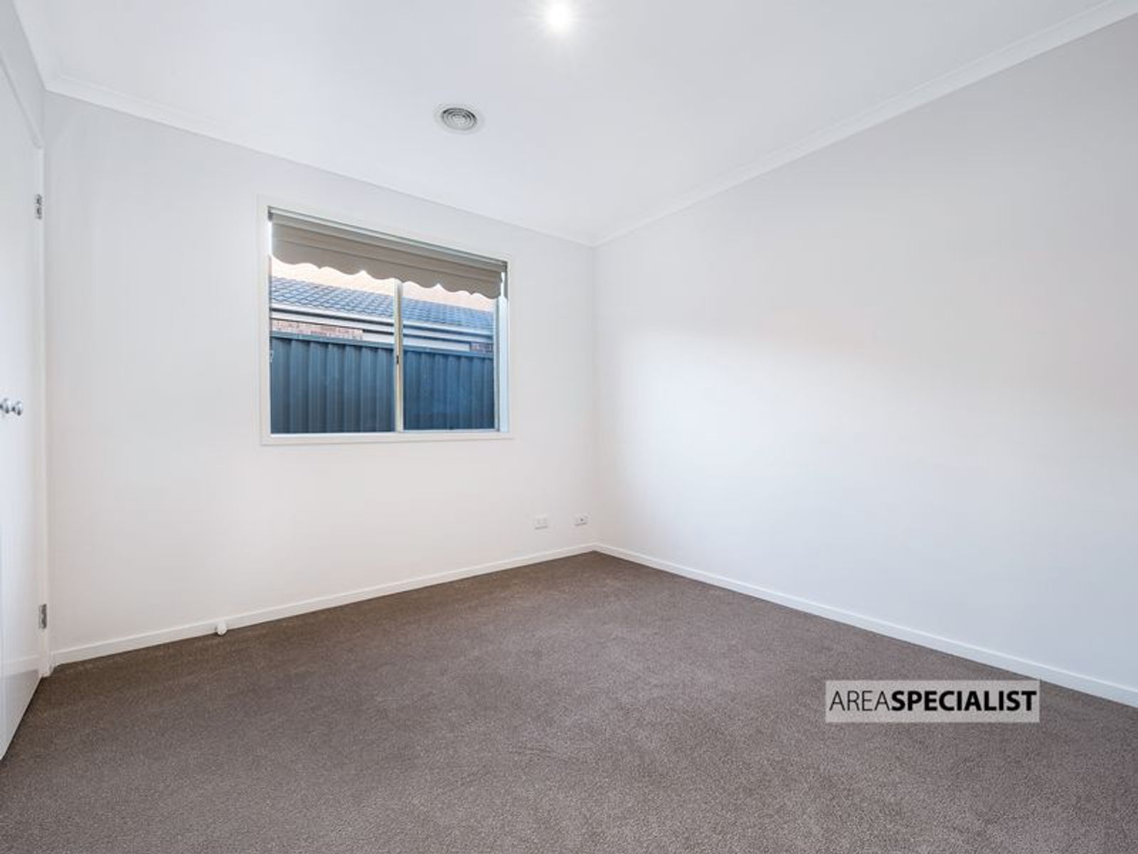10 Mossman Drive, Cranbourne East, VIC 3977, Cranbourne East - Thumbnail 8
