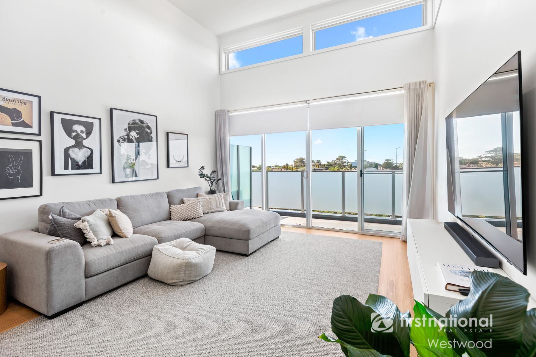 207/26 Salisbury Street, Werribee VIC 3030, Horsley - Thumbnail 4