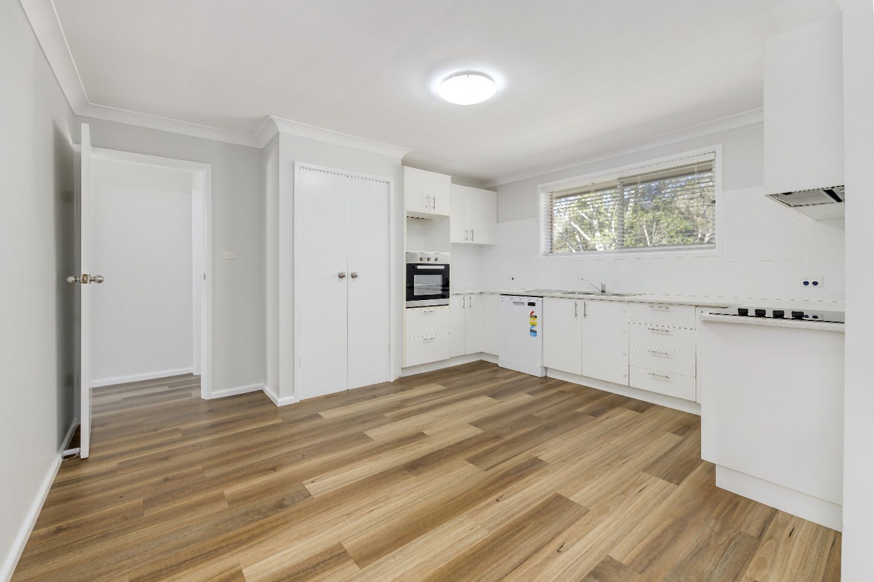12 Burraneer Avenue, Port Macquarie NSW 2444, Port Macquarie - Thumbnail 7