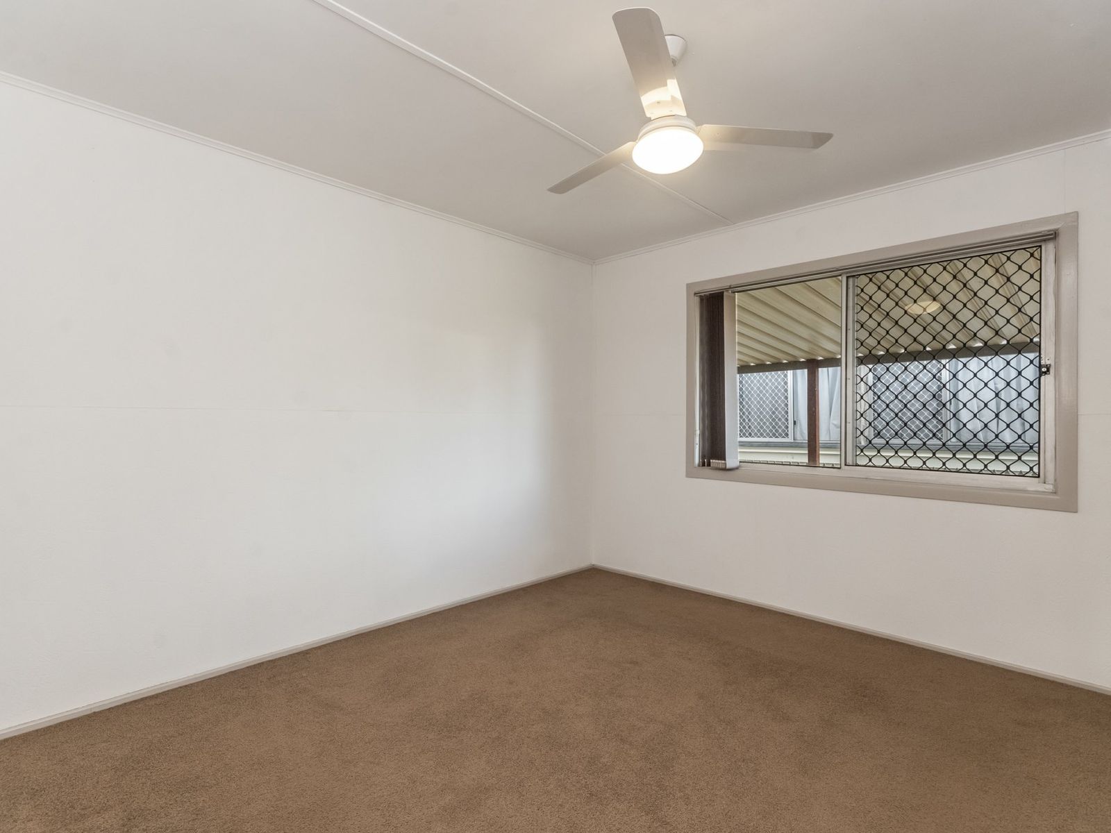 90 Dean Street, Casino - Thumbnail 7