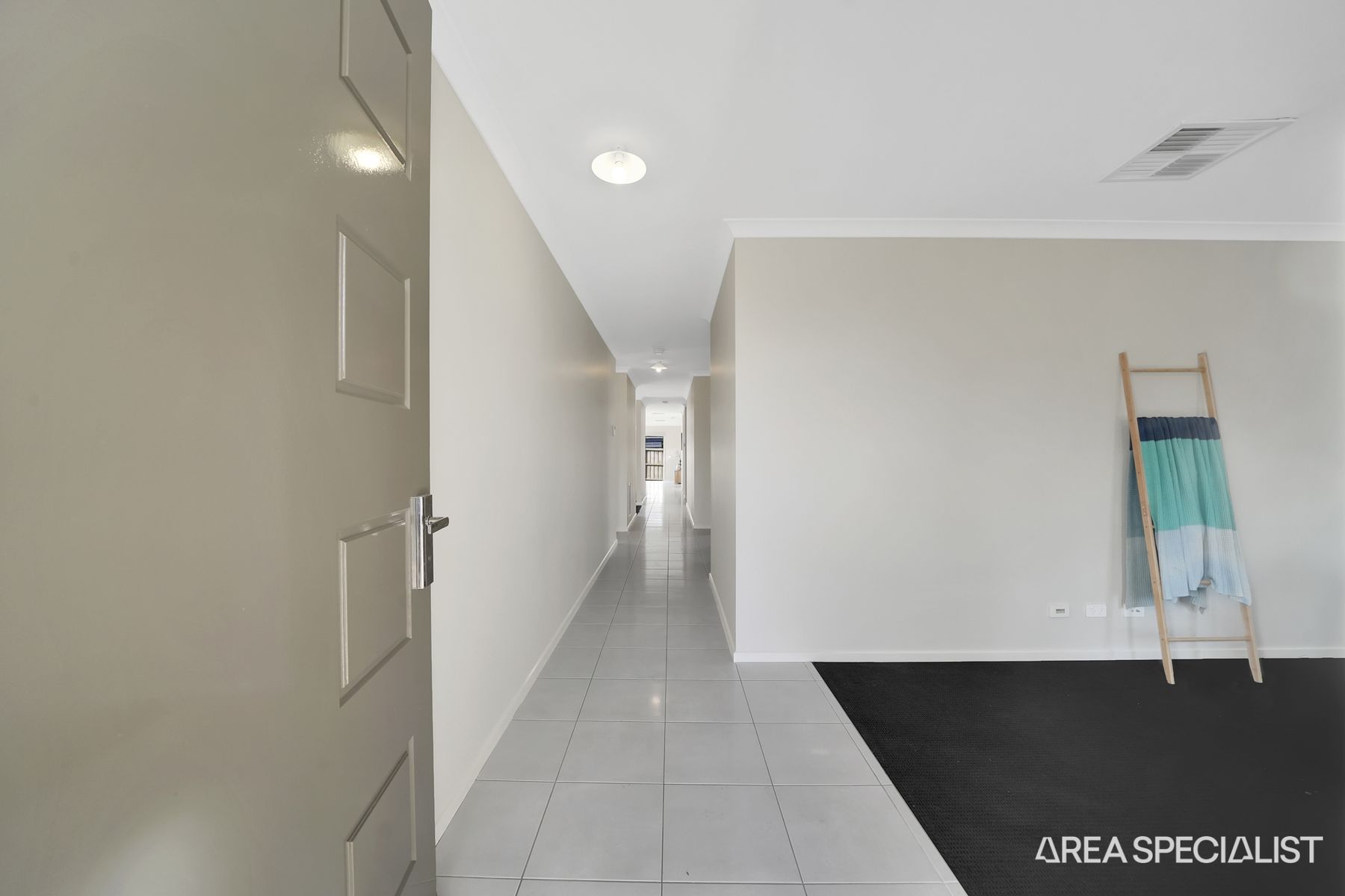 10 Noranda Circuit, Harkness, Harkness - Thumbnail 2