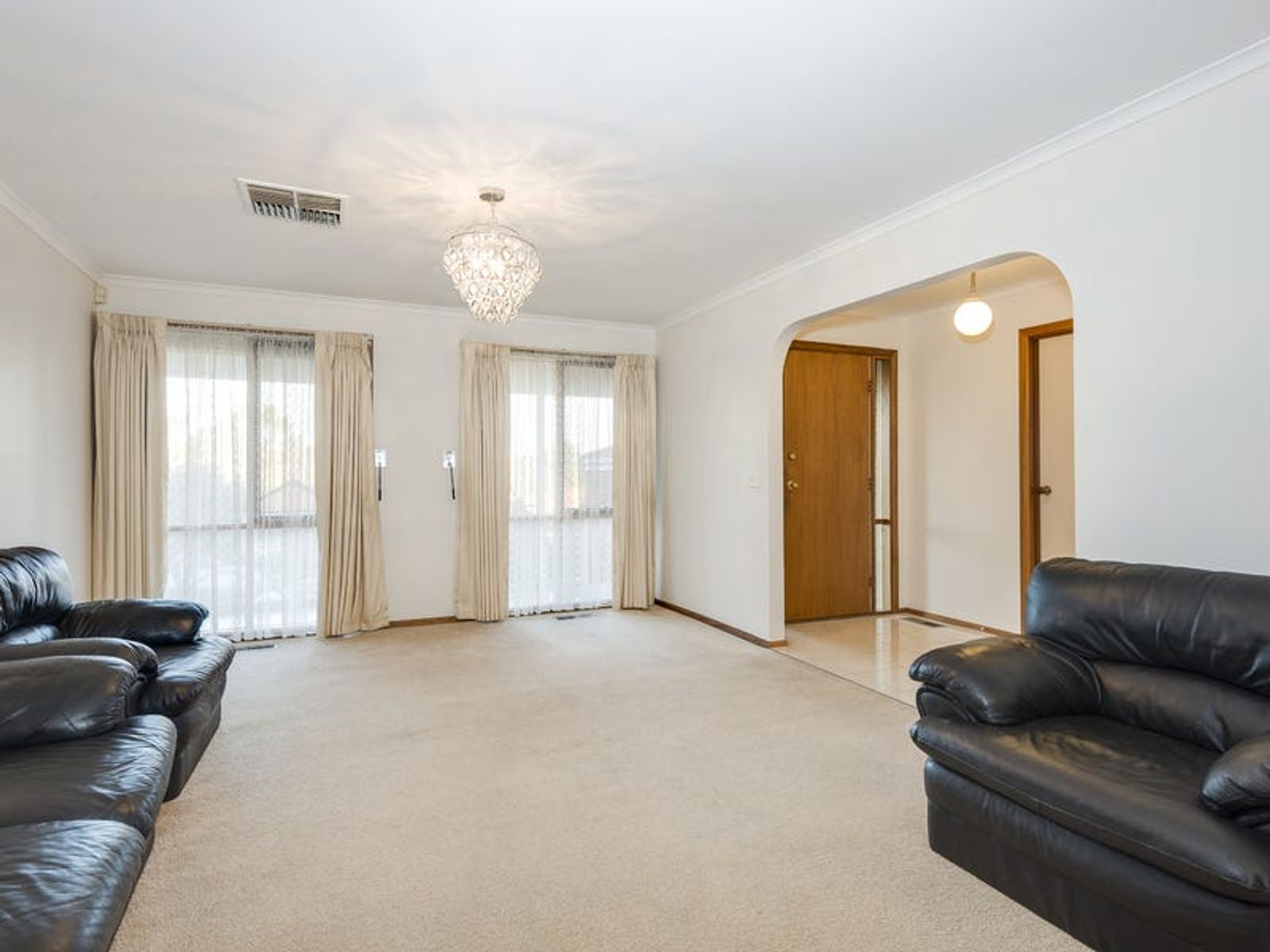 107 David Collins Drive, Endeavour Hills, VIC 3802, Endeavour Hills - Thumbnail 5
