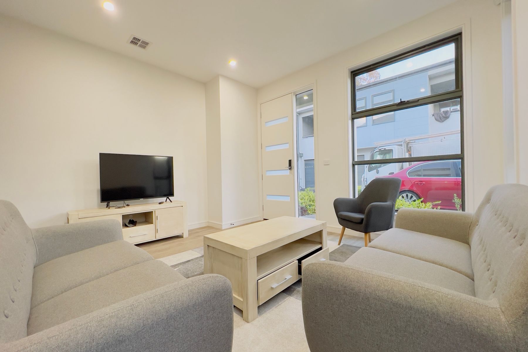 1/31 Orlando Crescent, Keysborough VIC 3173, Keysborough - Thumbnail 3