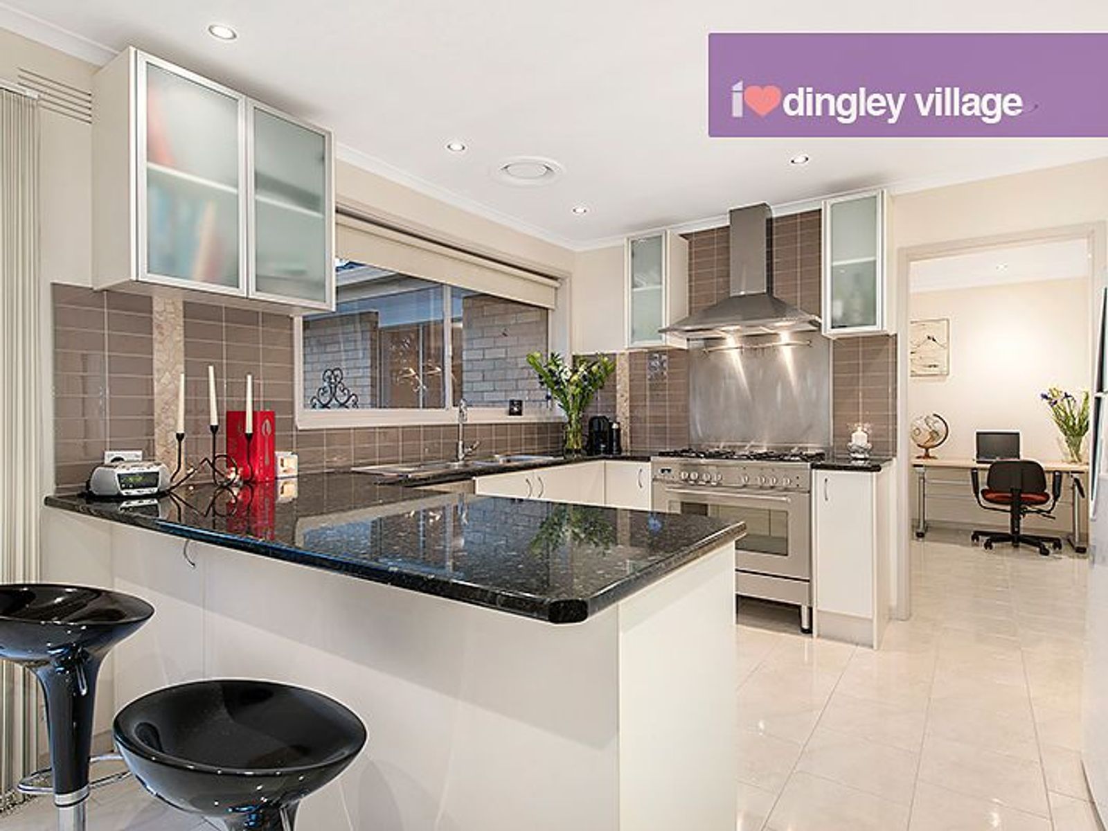 4 Siddeley Court, Dingley Village, VIC 3172, Dingley Village - Thumbnail 2