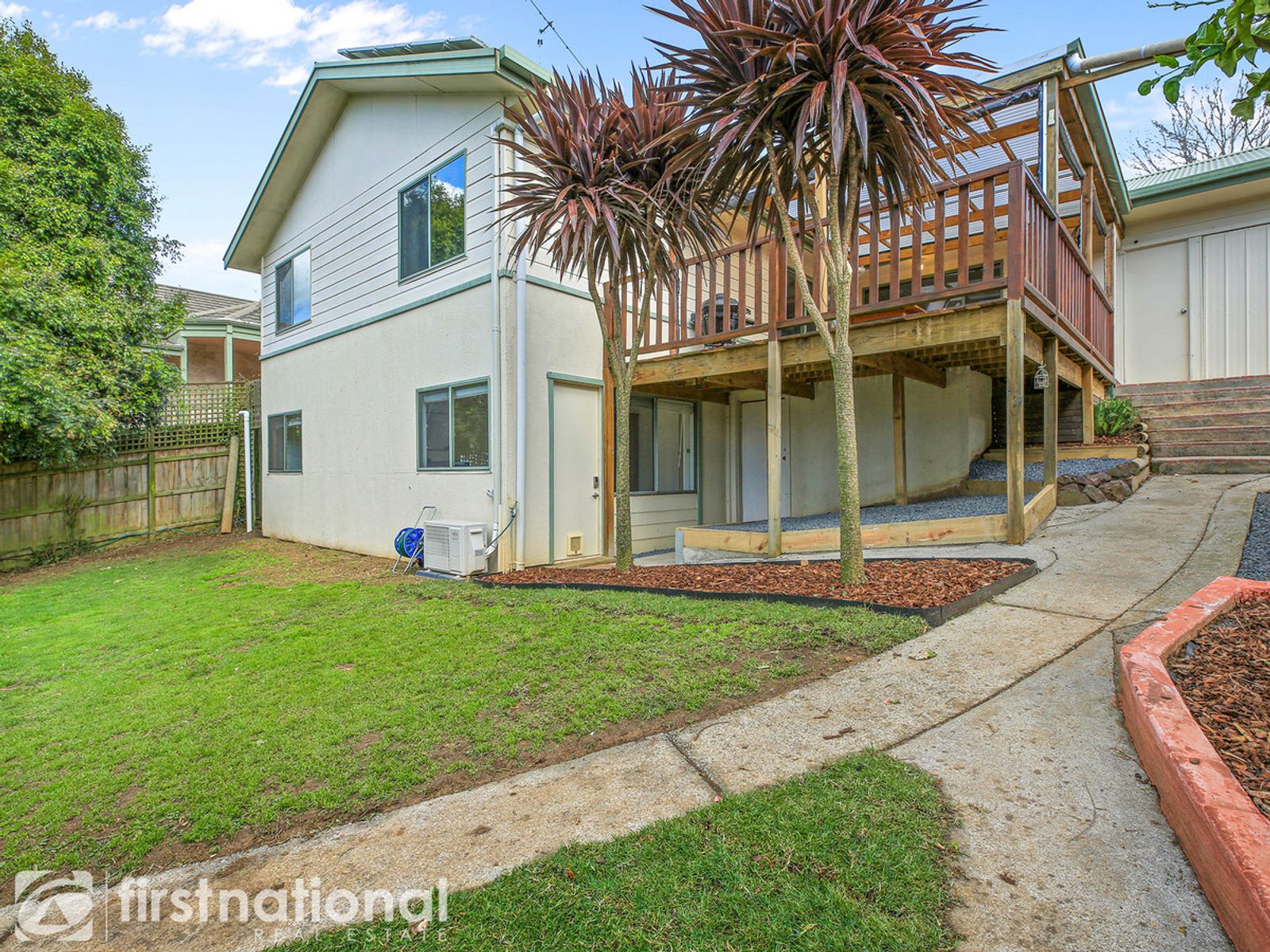 18 Elizabeth Street, Warragul, VIC 3820