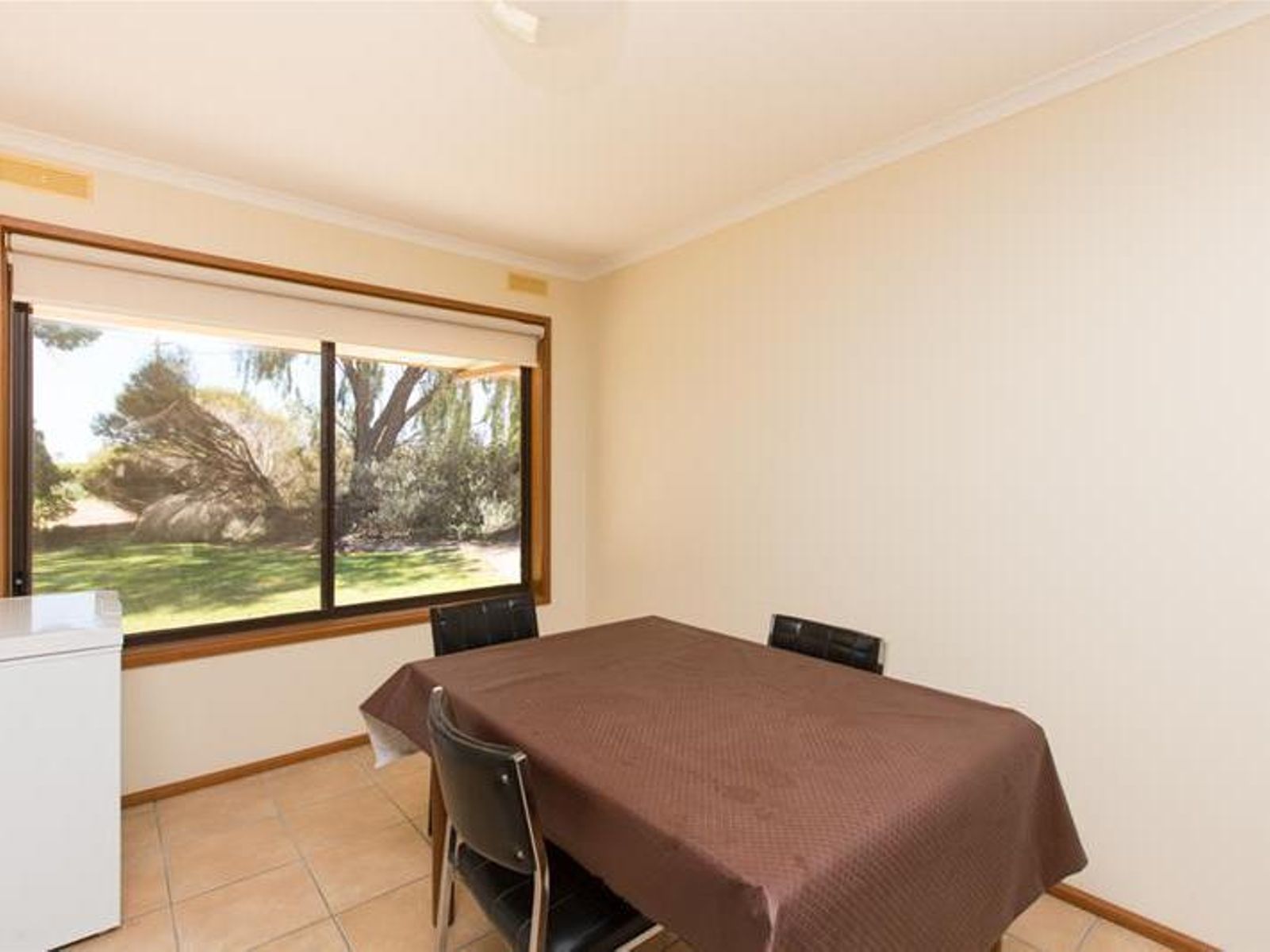 6 Dickies Road, Birdwoodton - Thumbnail 3