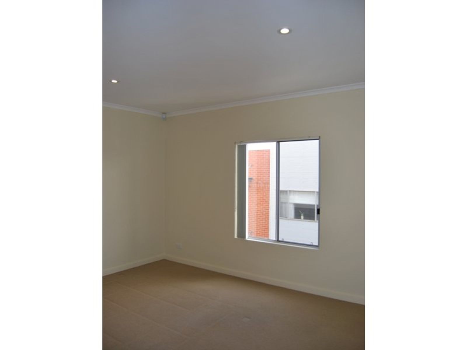 24/21, Mawson Lakes - Thumbnail 4