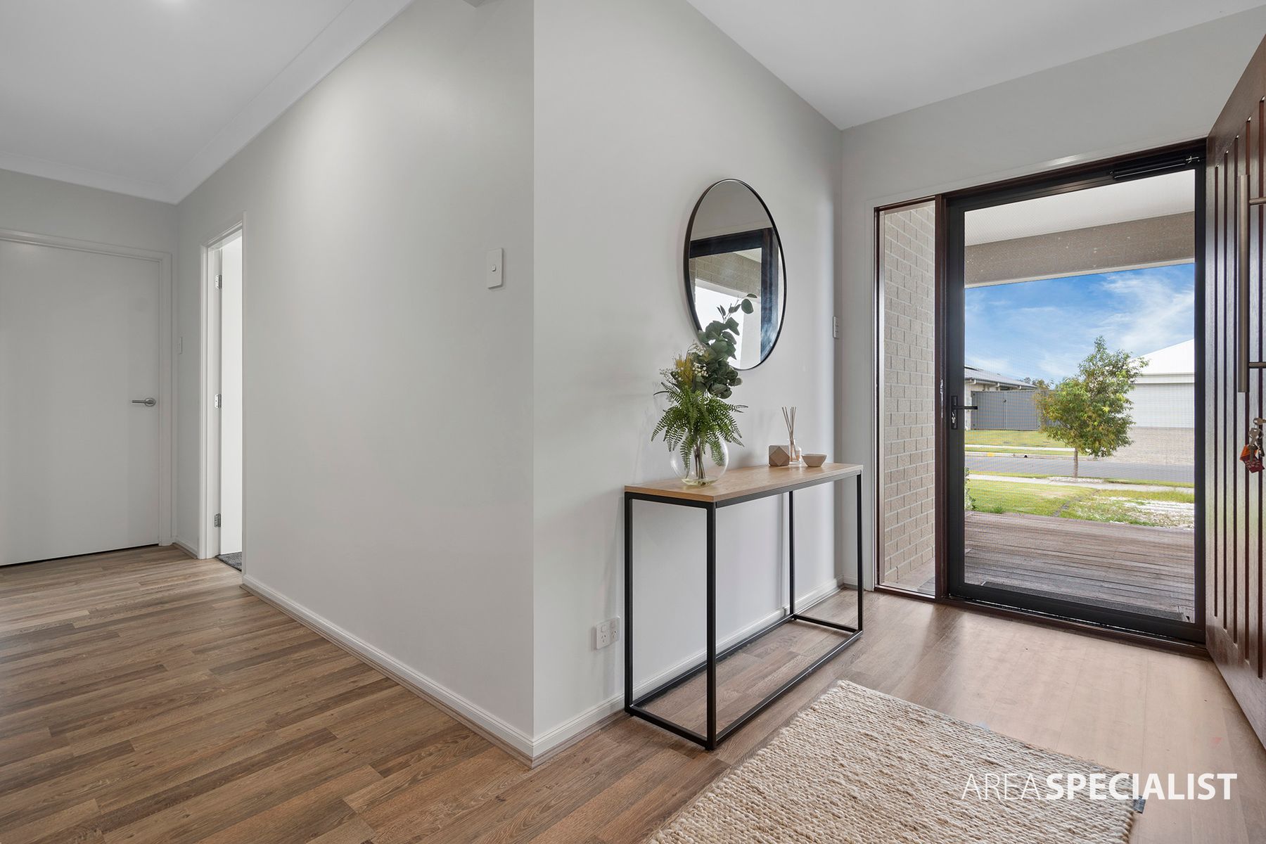 21 Iluka Way, Jacobs Well, QLD 4208, Jacobs Well - Thumbnail 6