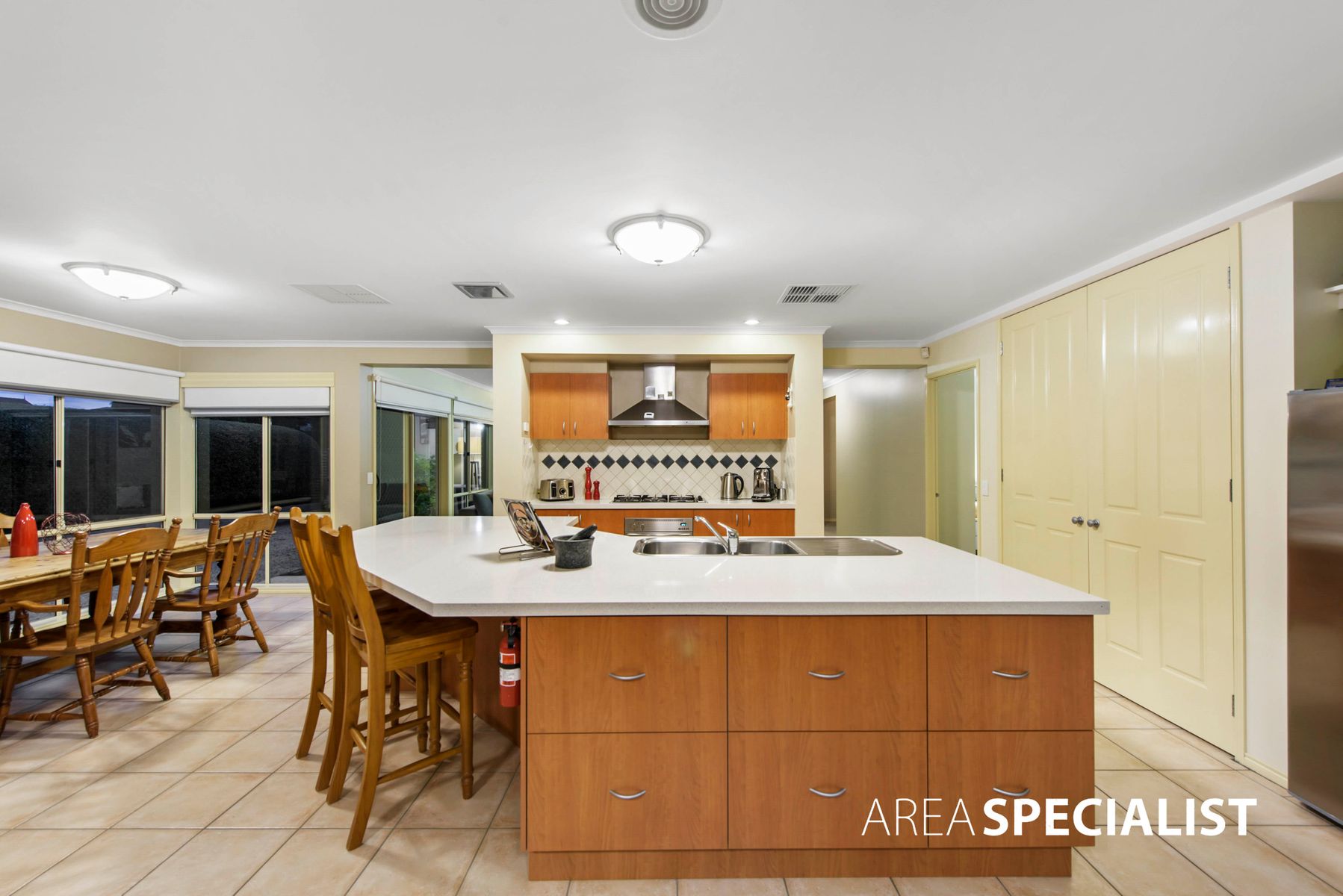 5 Cathedral Ct, Tarneit (14)