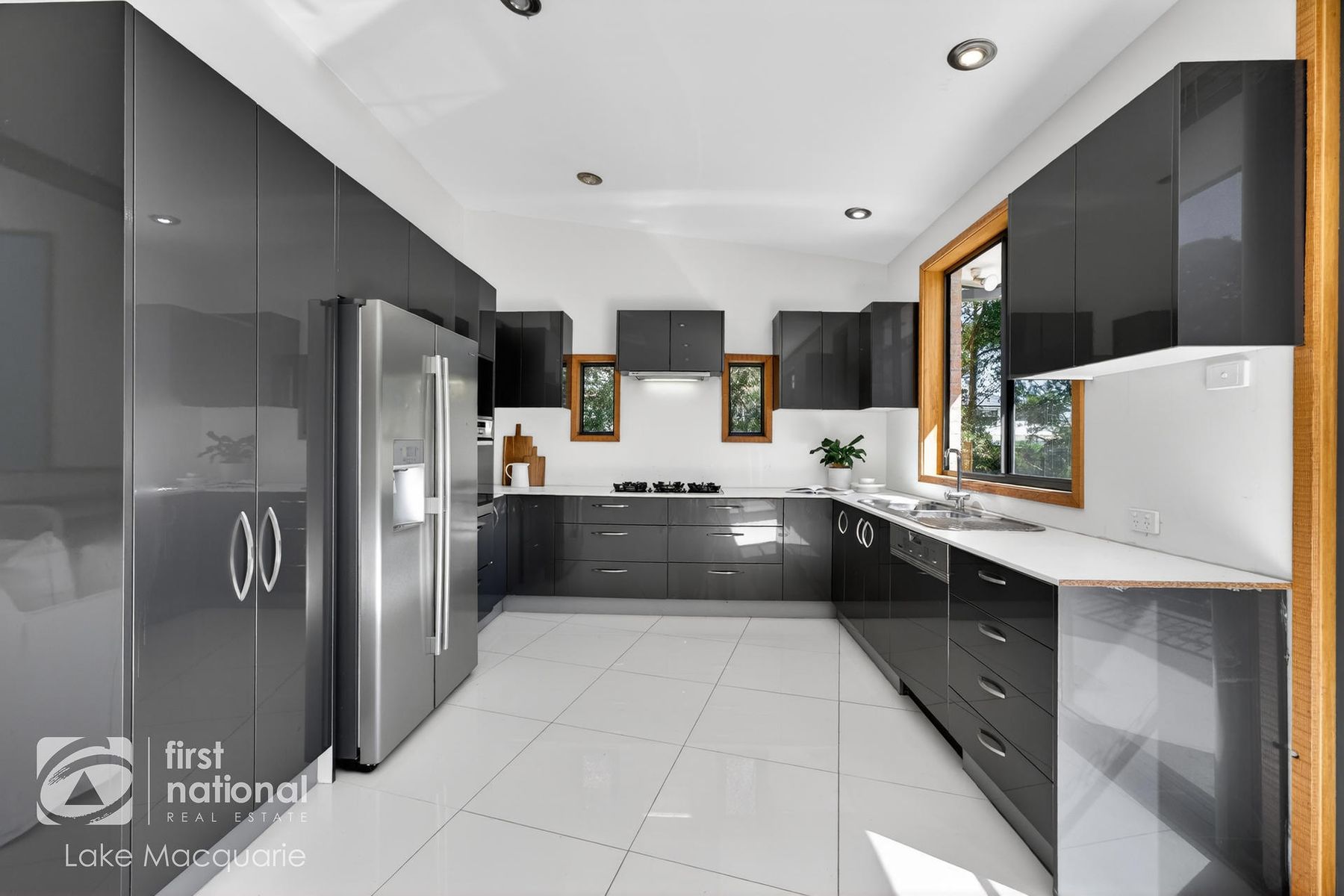 1 Captains Cove, Valentine NSW 2280, Valentine - Thumbnail 4