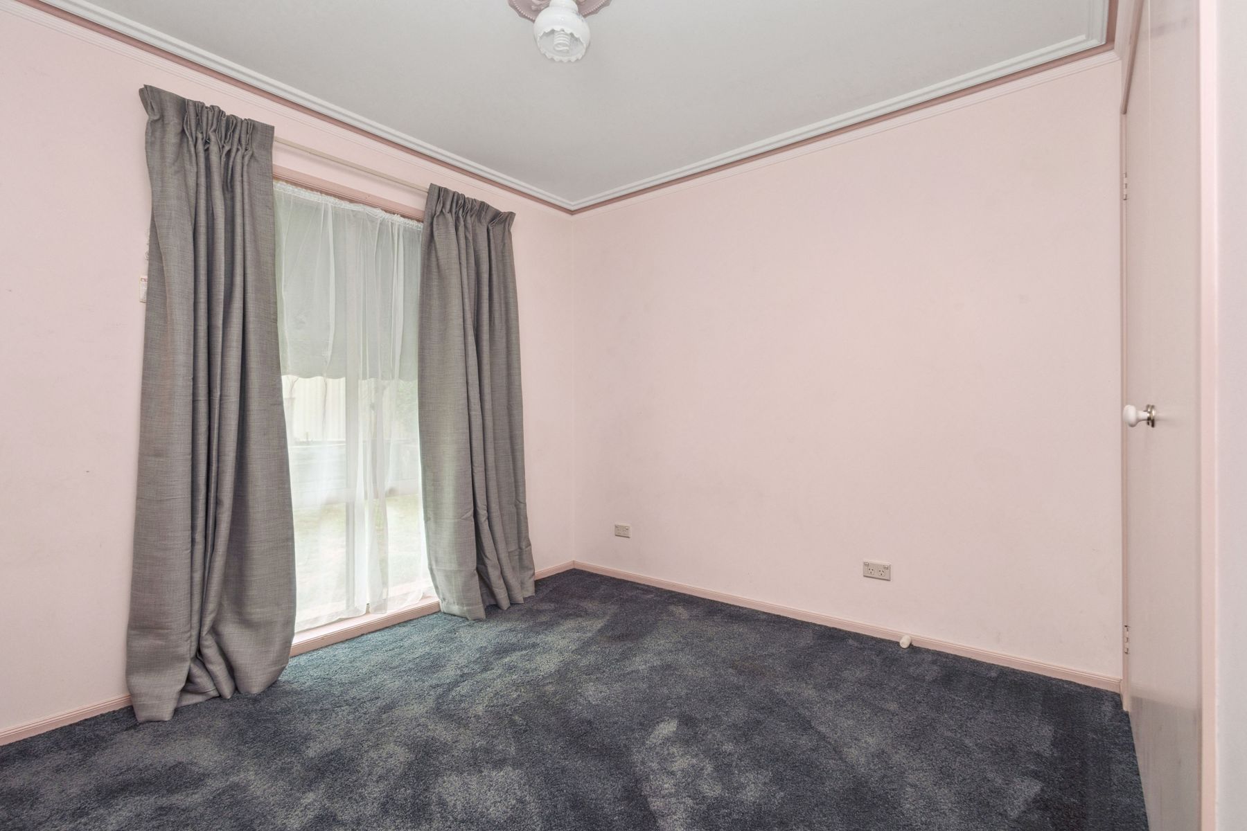 2/13 Locliff Avenue, Strathdale VIC 3550, Strathdale - Thumbnail 7