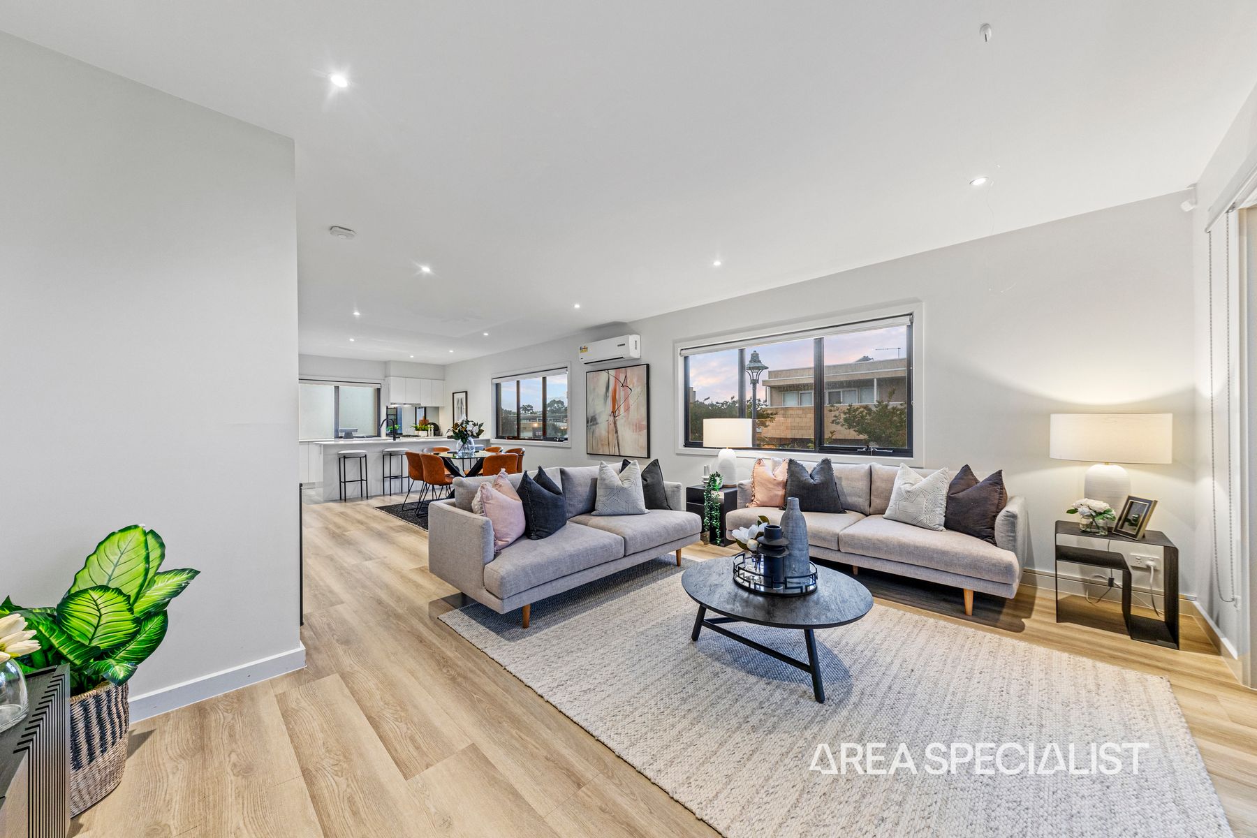 26/17 Edgeware Close, Pakenham, VIC 3810, Pakenham - Thumbnail 4