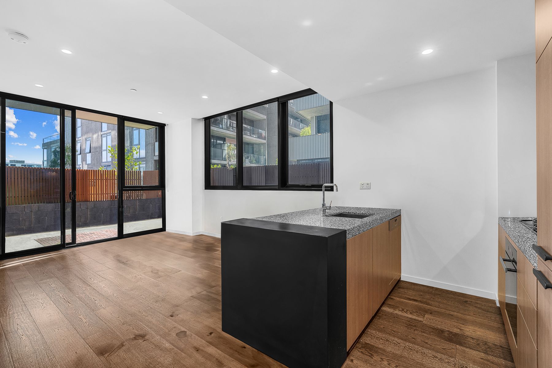 302/112 Adderley Street, West Melbourne, VIC 3003, West Melbourne - Thumbnail 4