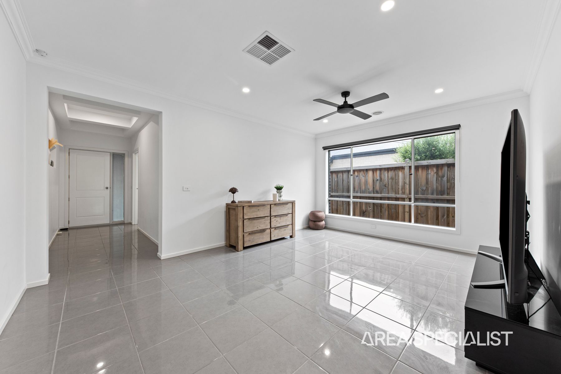 18 Franklin Avenue, Warragul, Warragul - Thumbnail 8