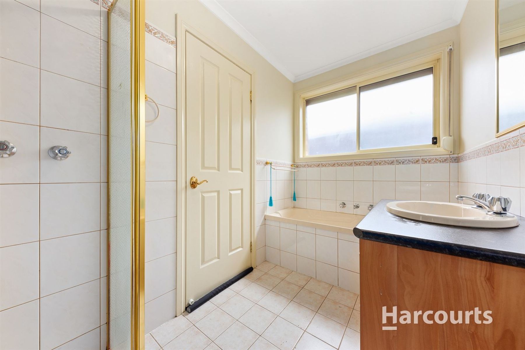 9A Graceburn Grove, St Albans, VIC 3021, St Albans - Thumbnail 5